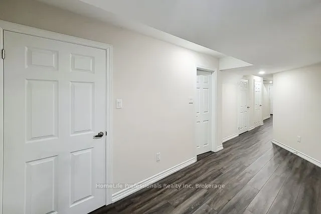 73 Lillian Way