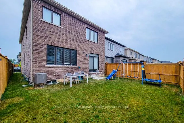 73 Lillian Way