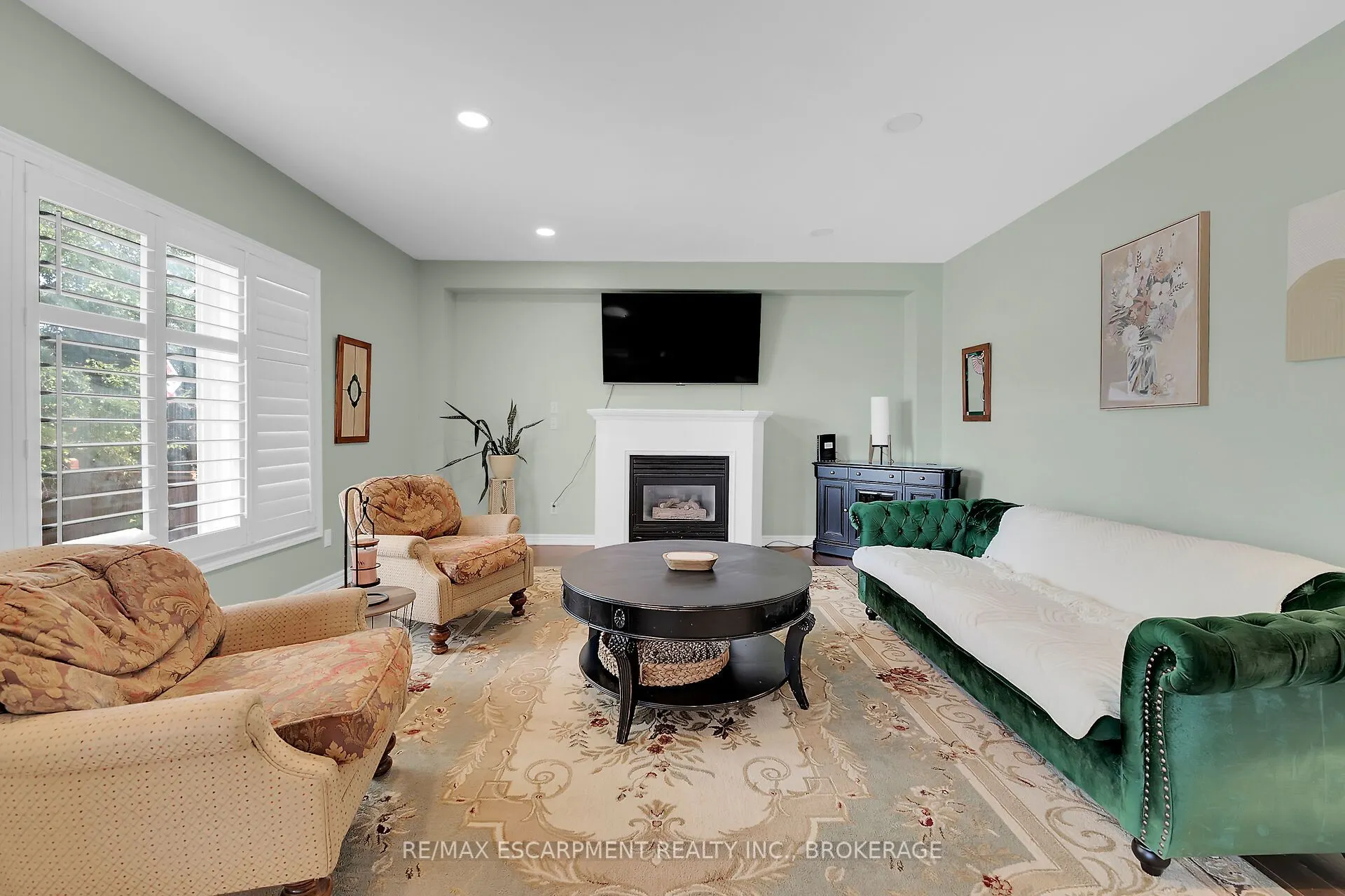 119 Dorchester Drive