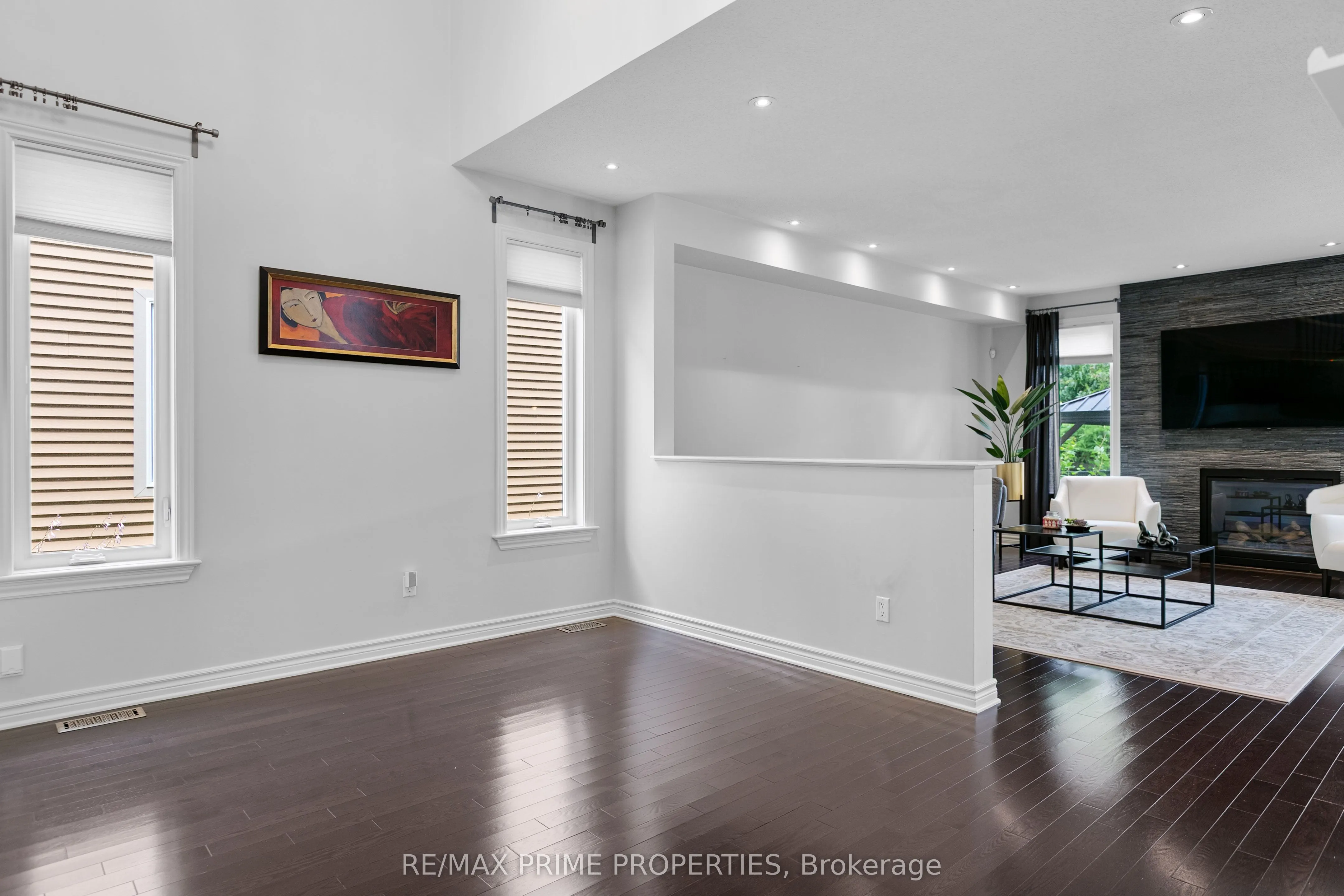 526 Golden Sedge Way