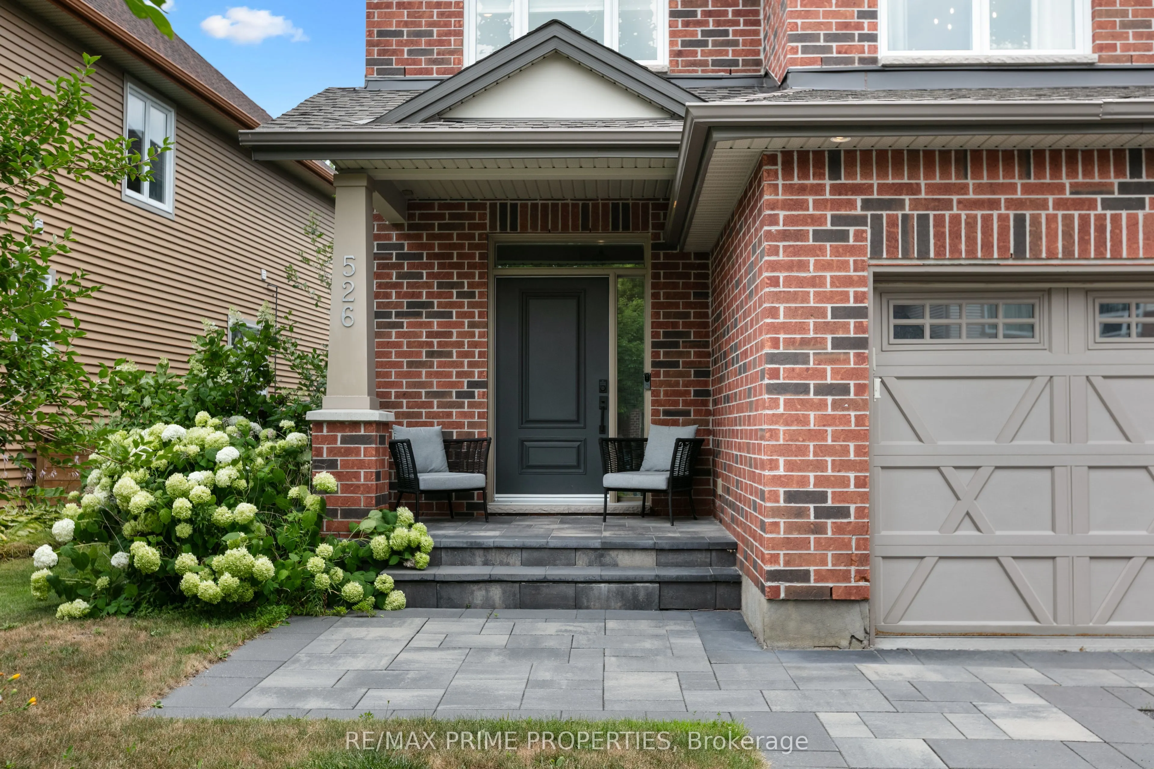 526 Golden Sedge Way