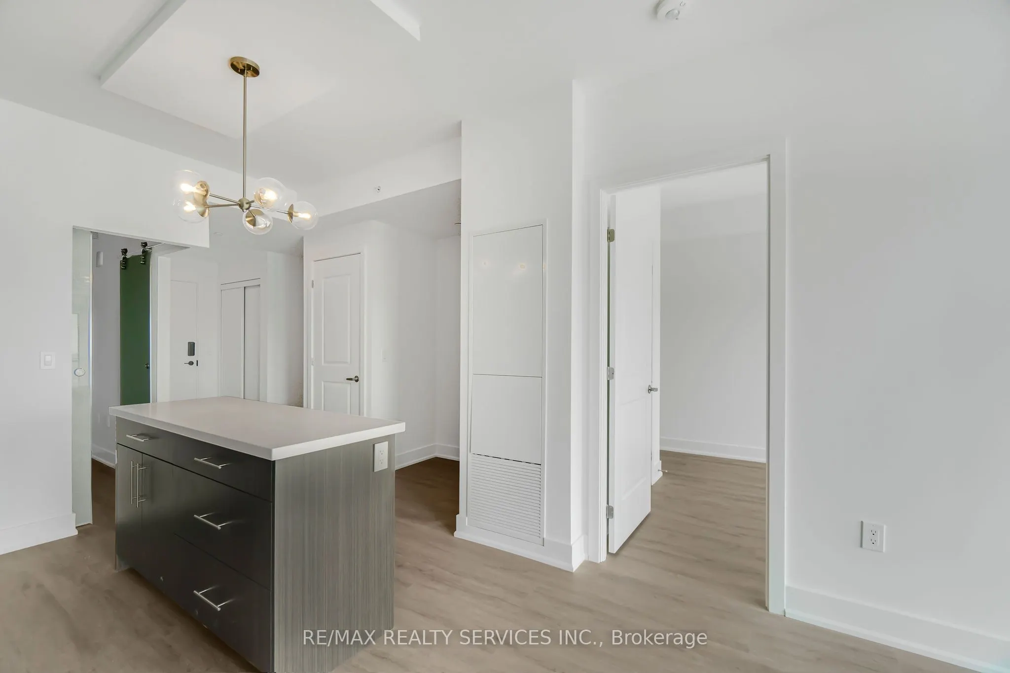575 Conklin Road, #623