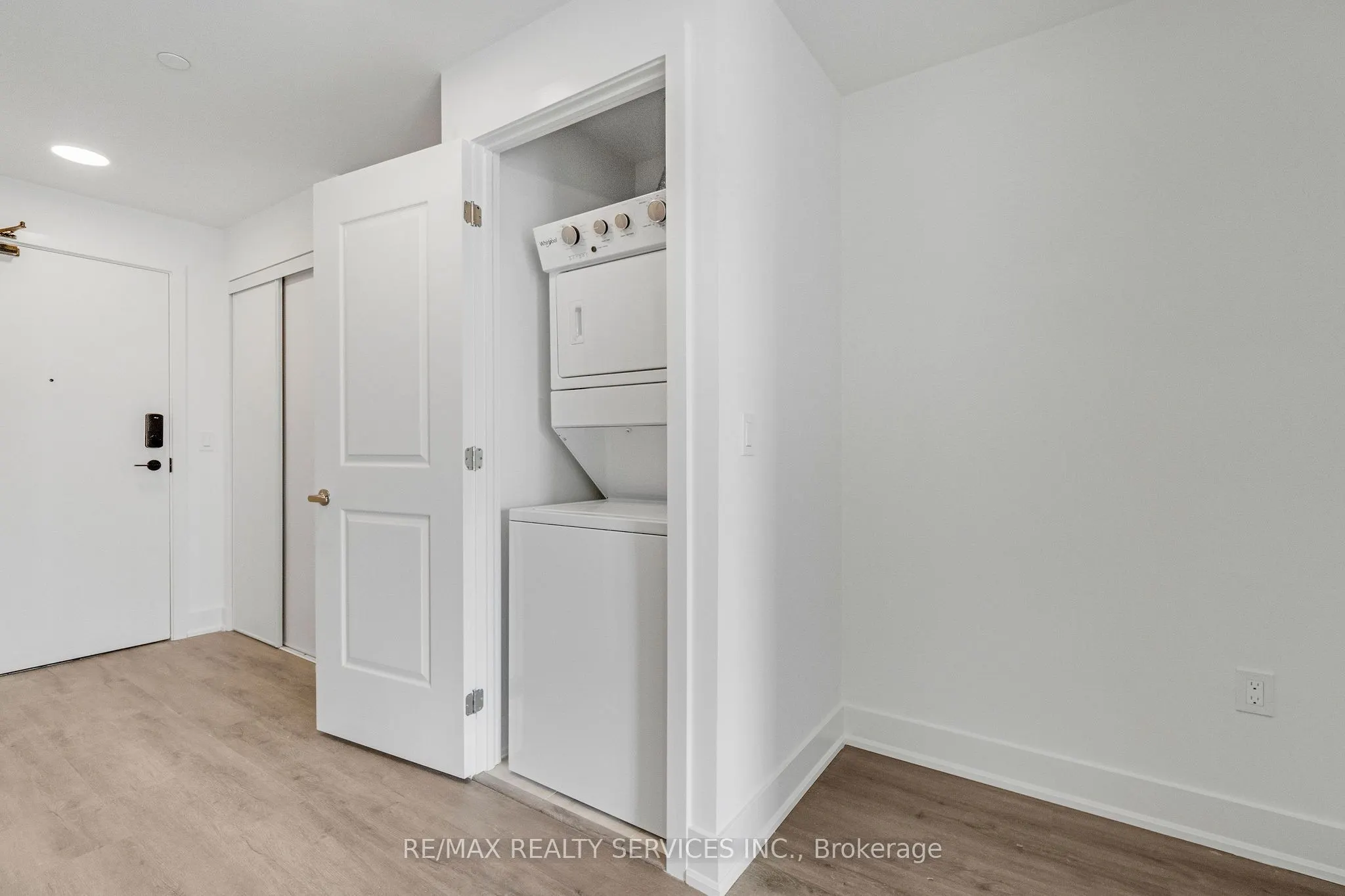 575 Conklin Road, #623