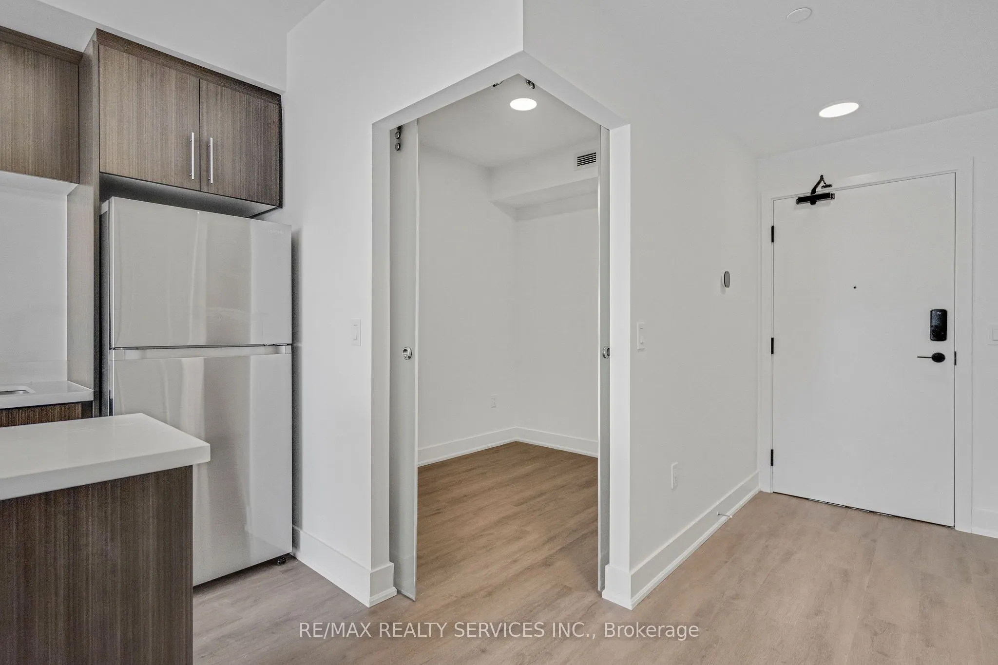 575 Conklin Road, #623