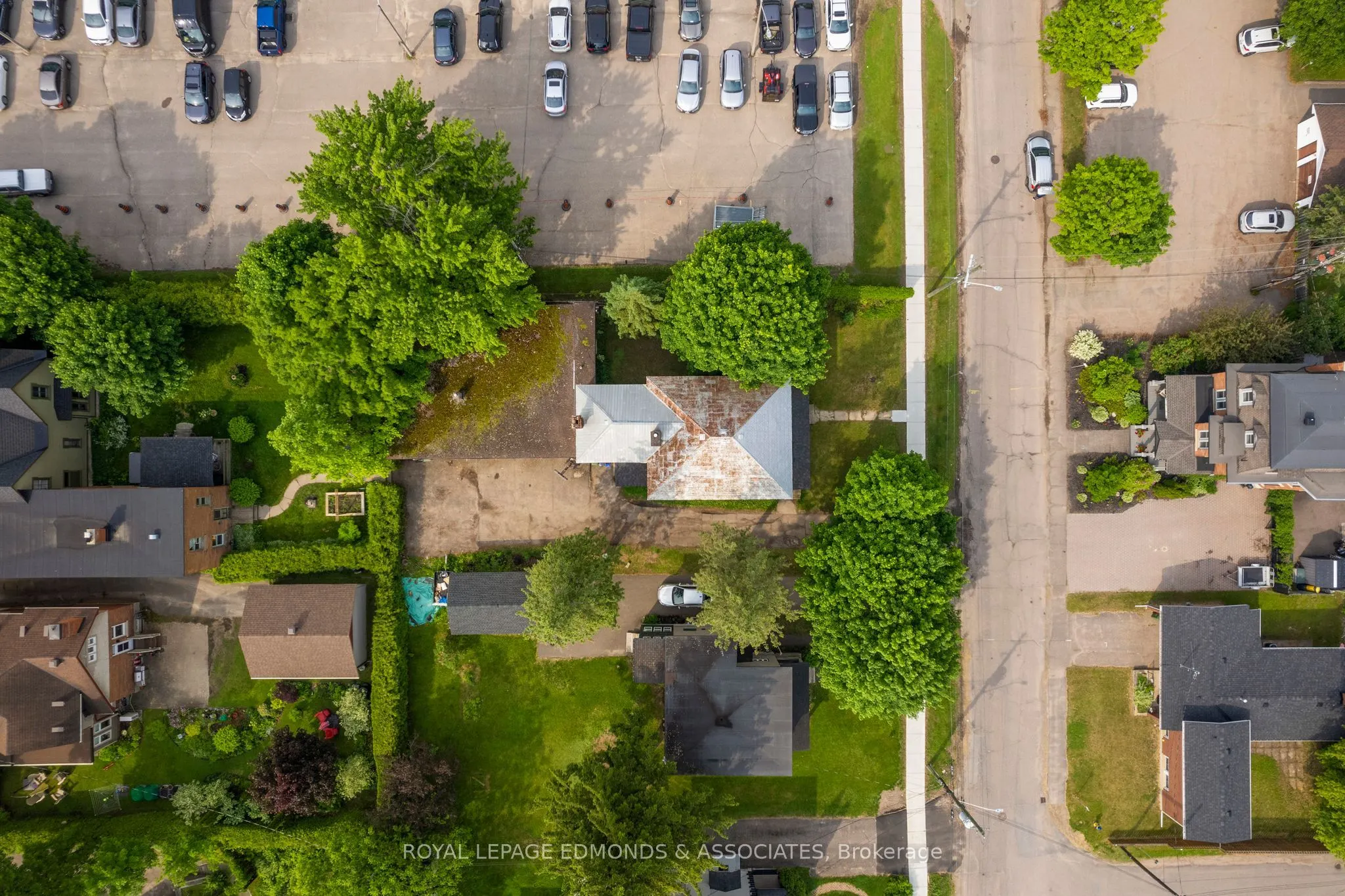 54 Isabella Street