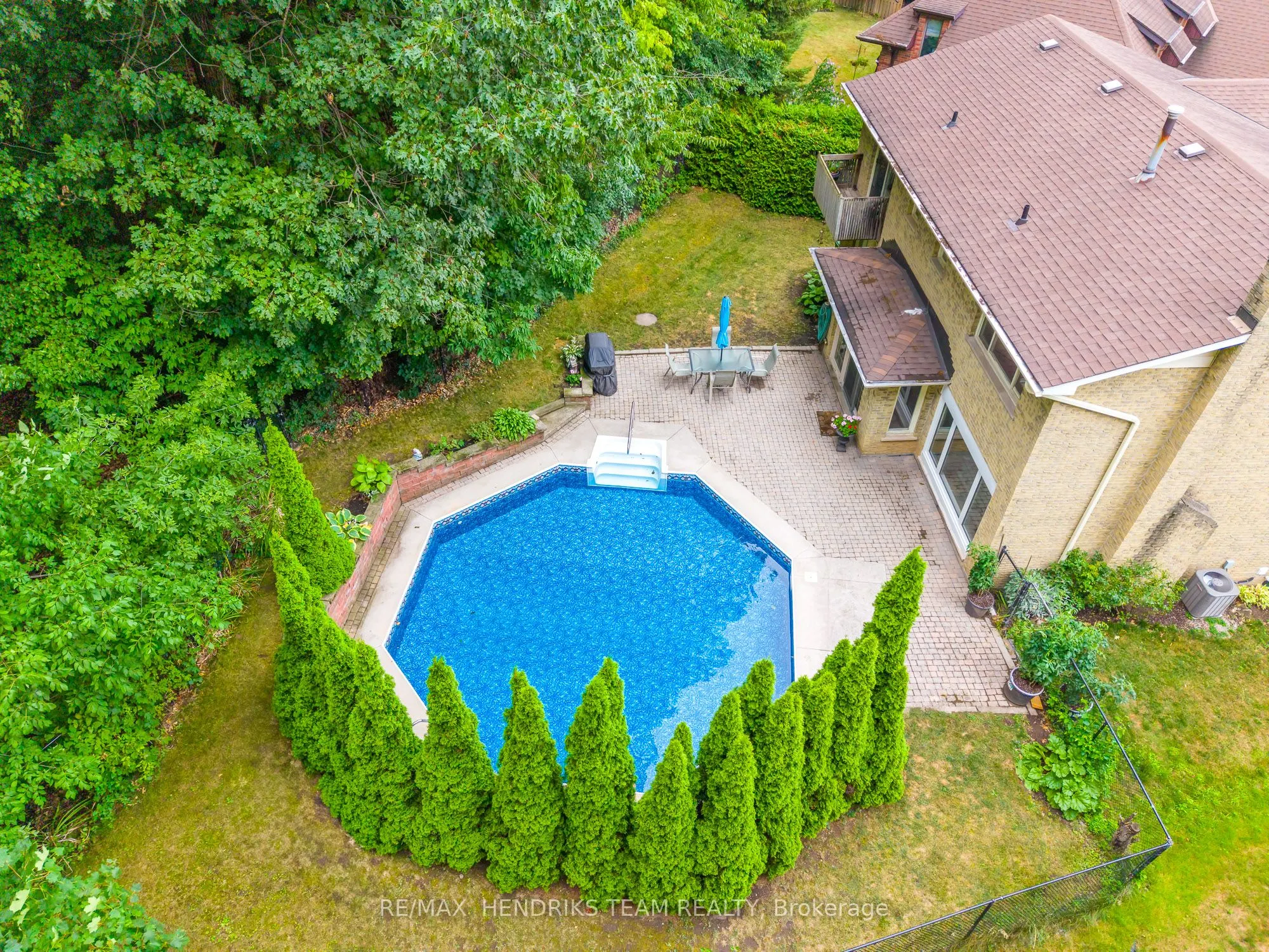 8 Sunhaven Court
