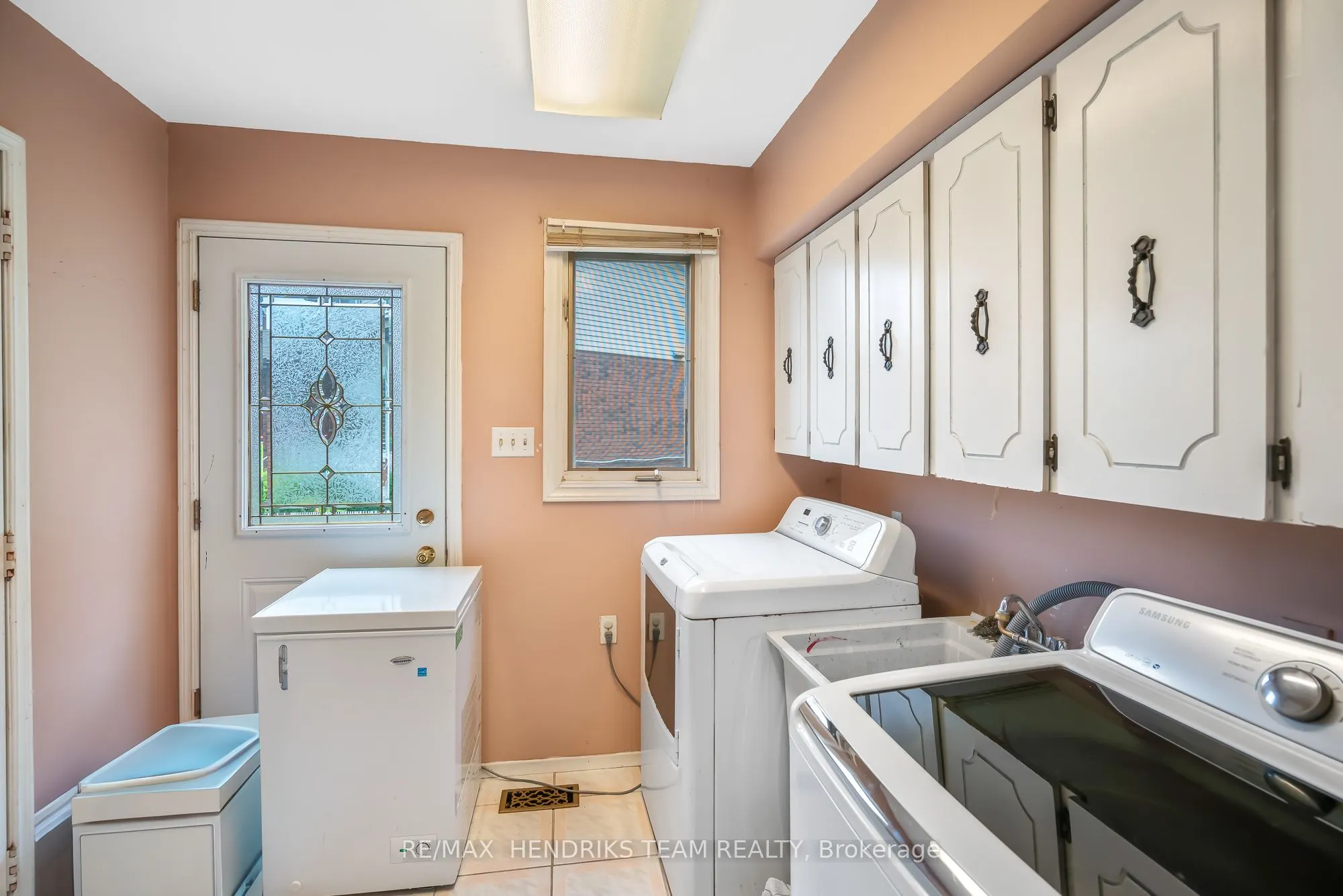 8 Sunhaven Court