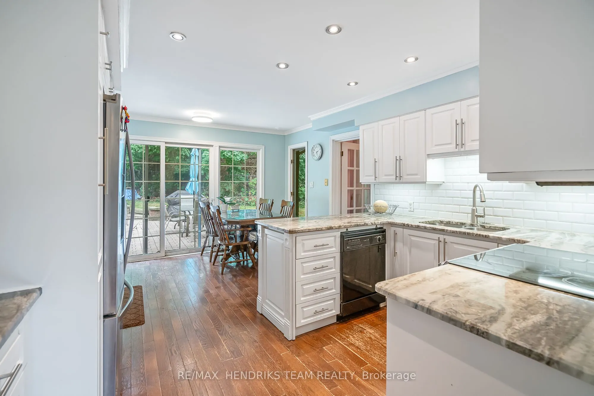 8 Sunhaven Court