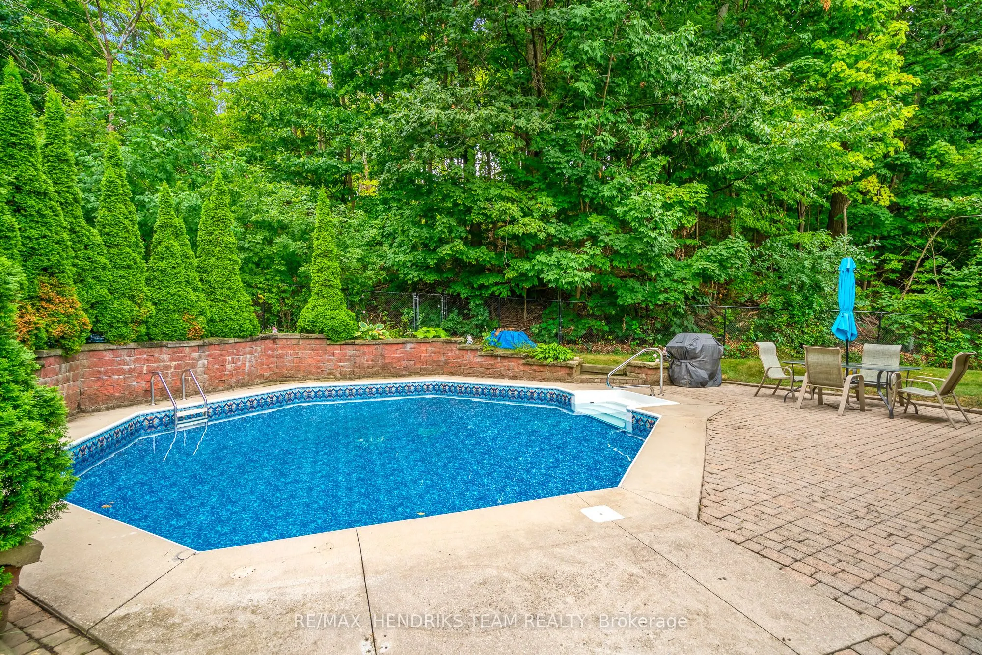 8 Sunhaven Court