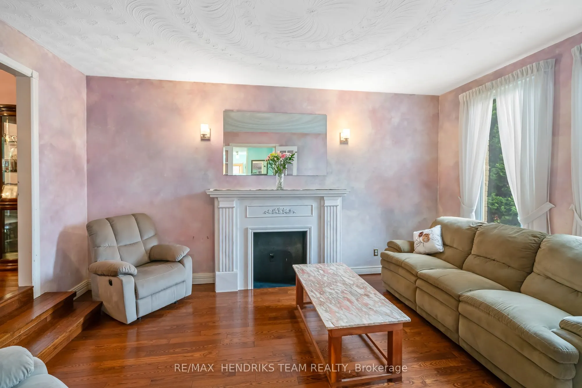 8 Sunhaven Court