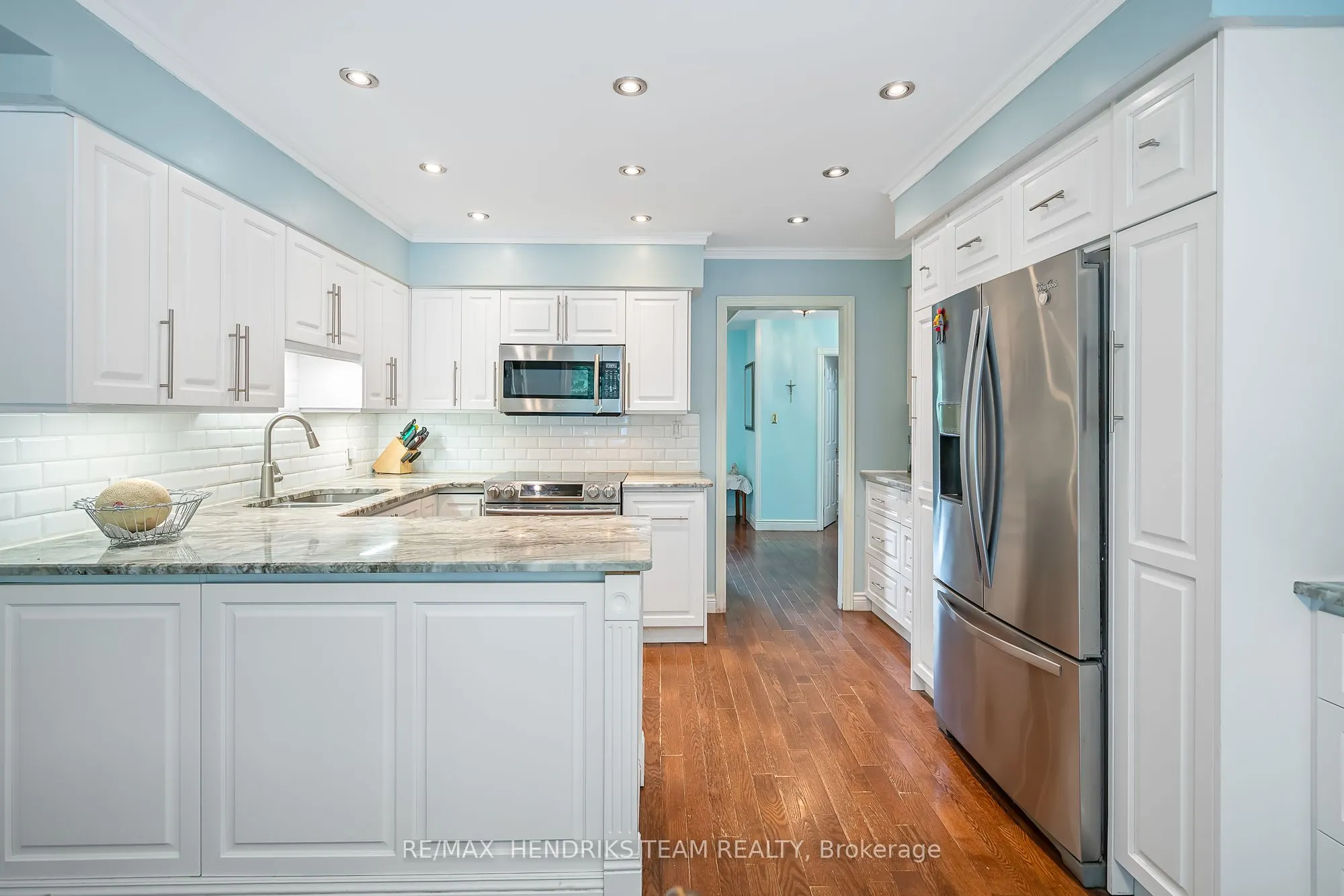 8 Sunhaven Court