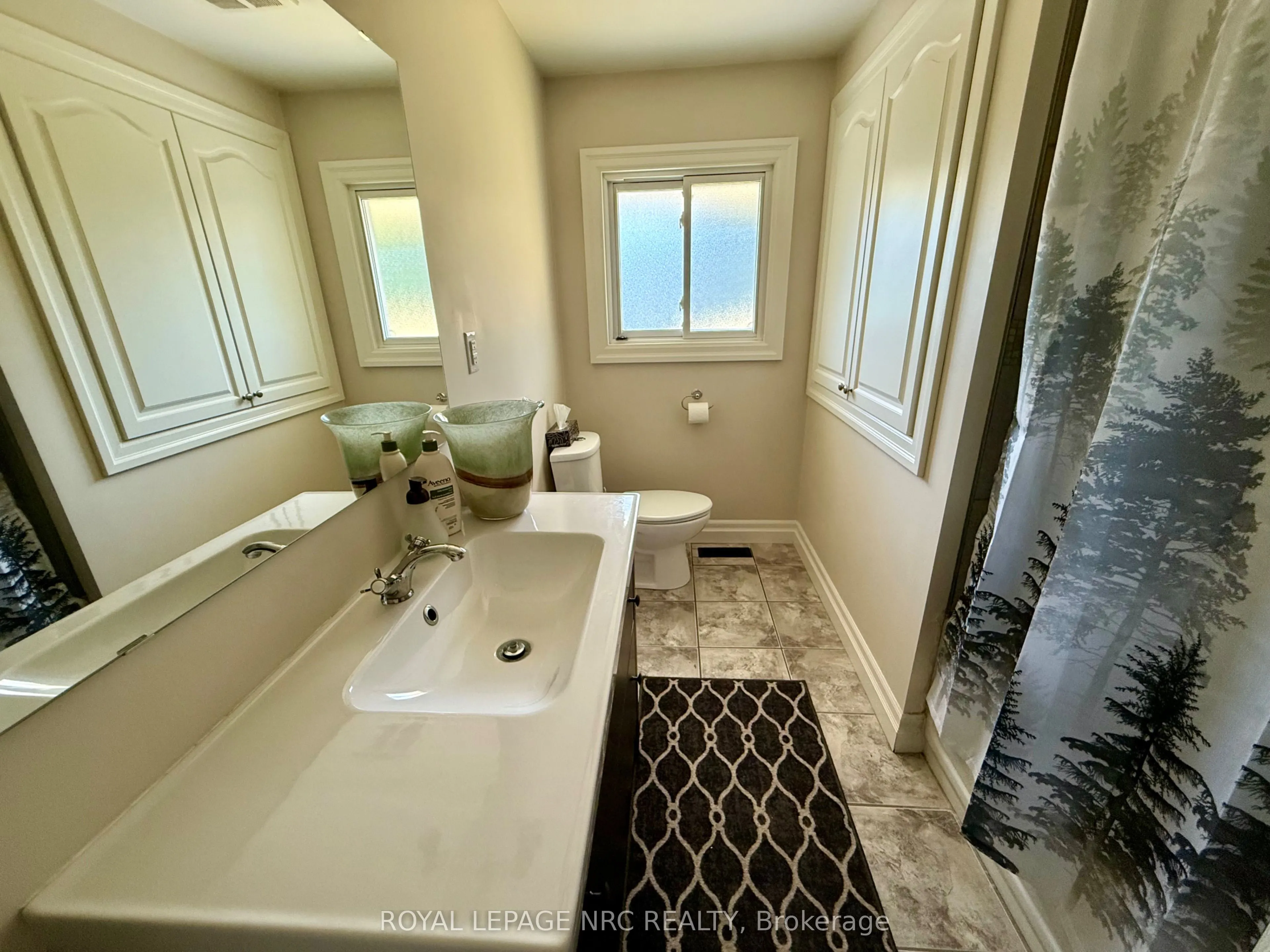 77 Woodlawn Road, #1