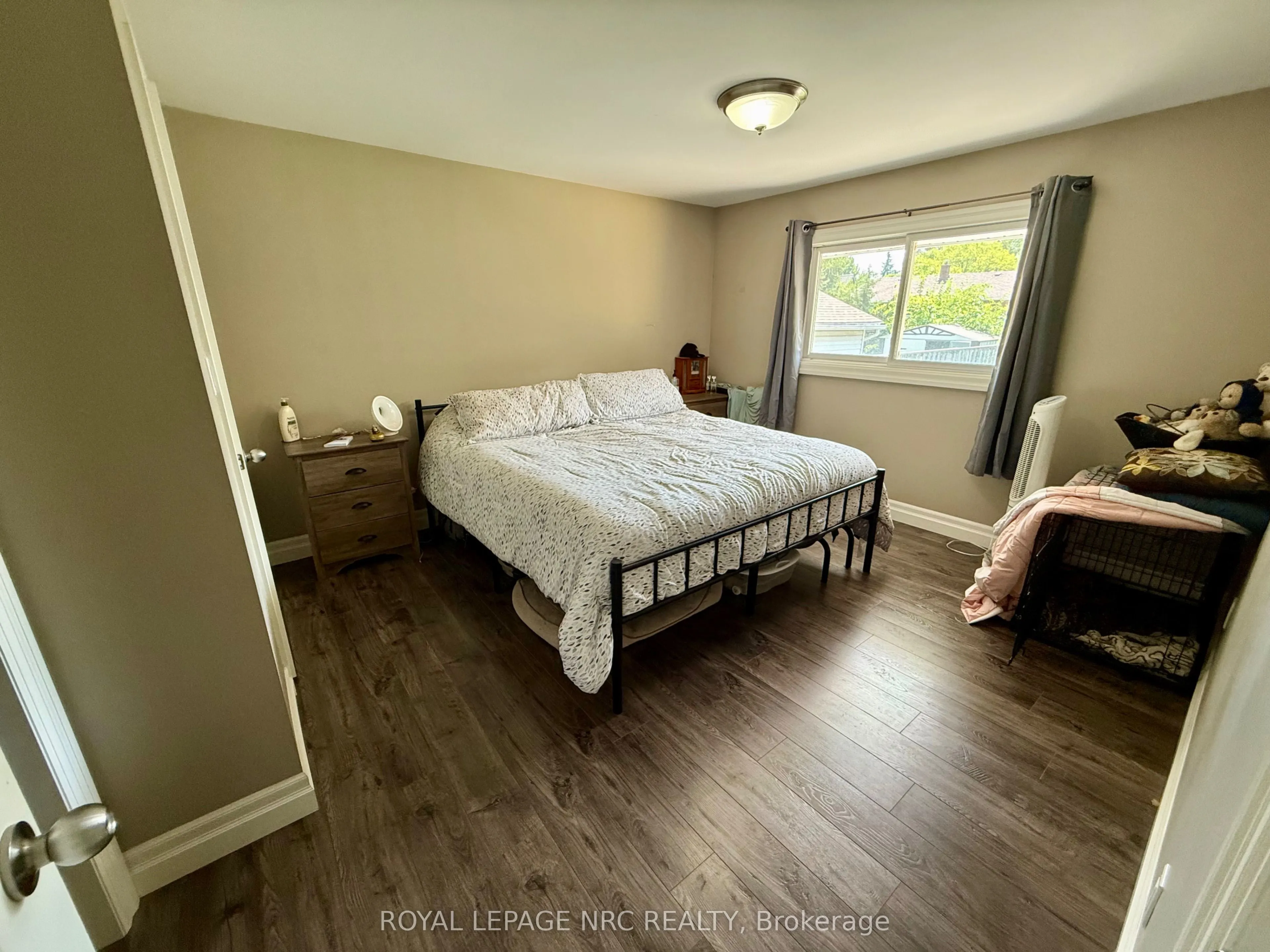 77 Woodlawn Road, #1