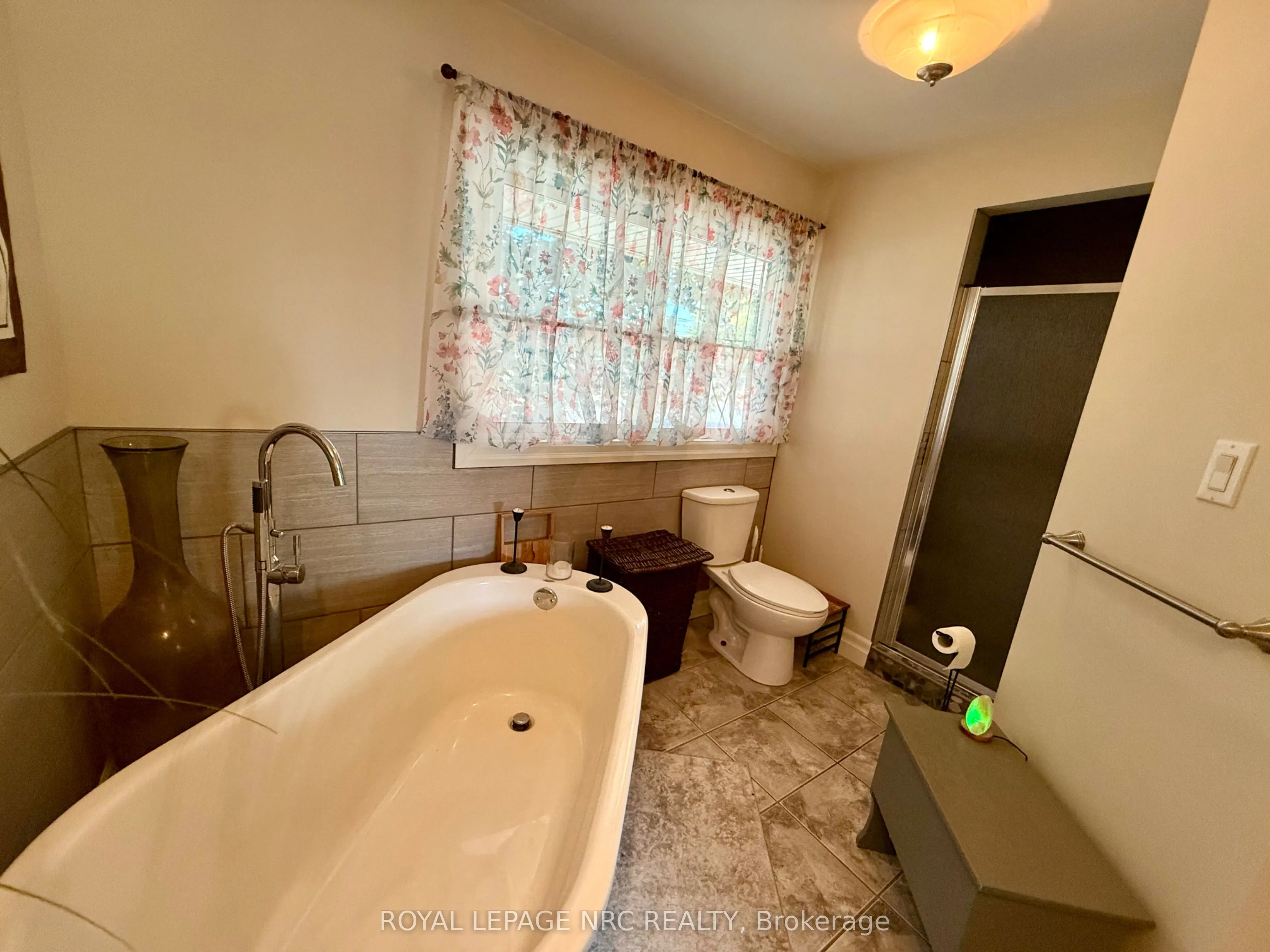 77 Woodlawn Road, #1