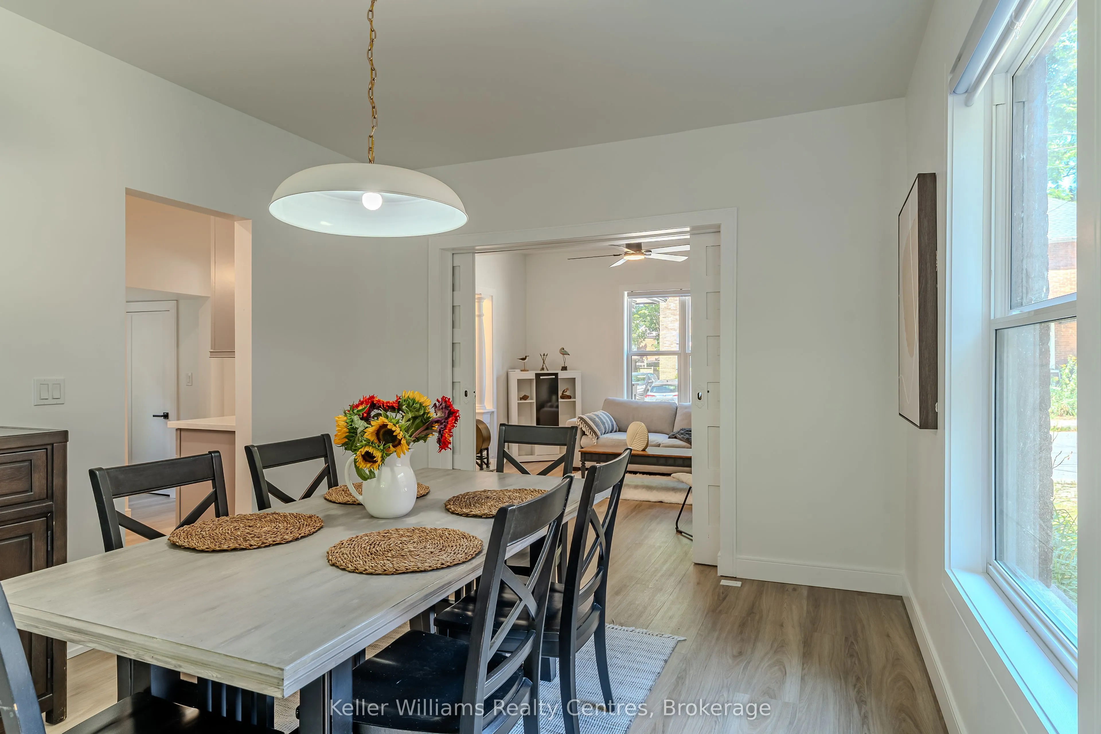 525 8th St A E