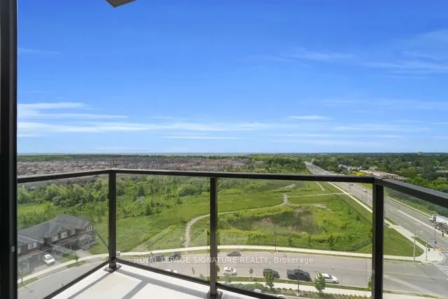 450 Dundas Street E, #1011