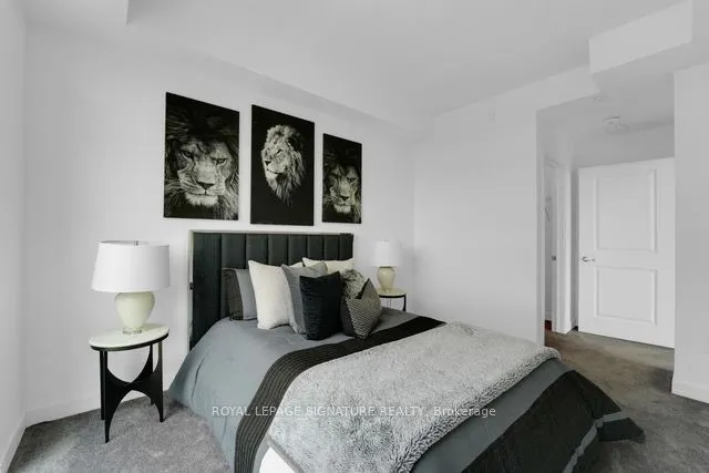 450 Dundas Street E, #1011