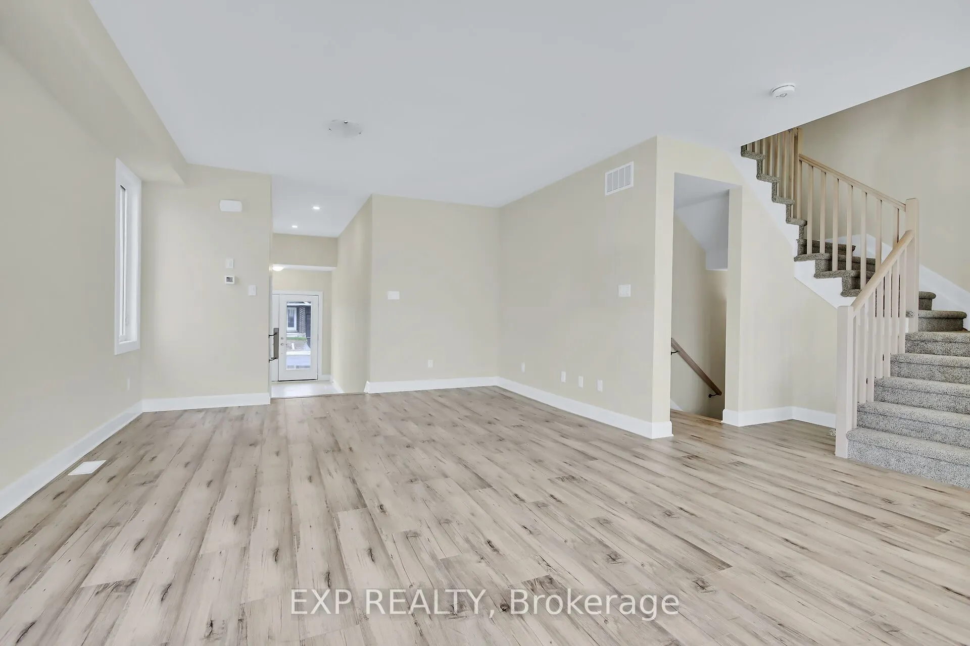 23 REYNOLDS Avenue