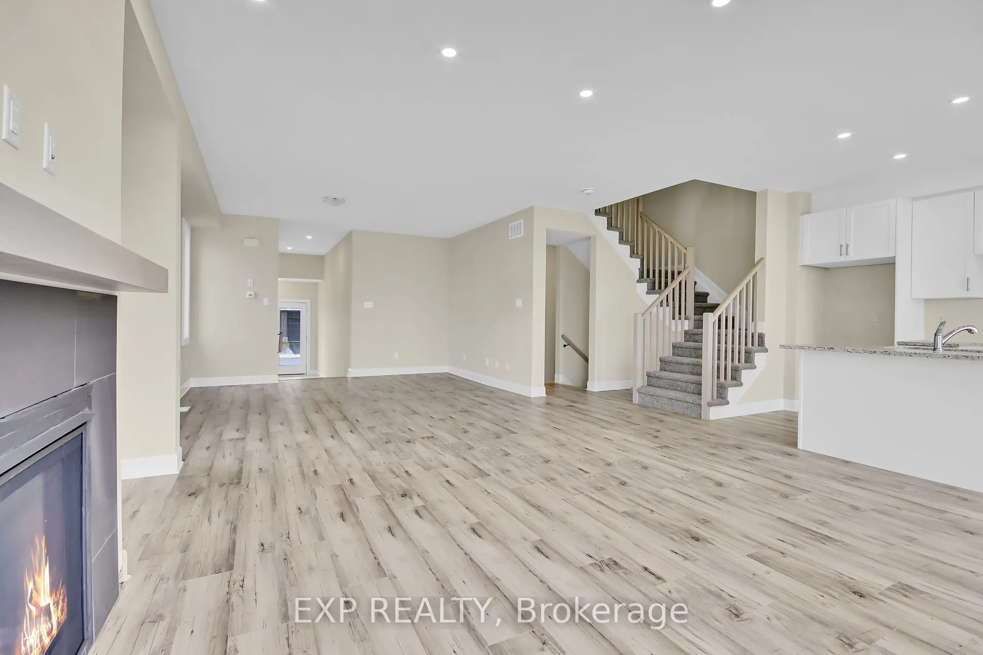 23 REYNOLDS Avenue
