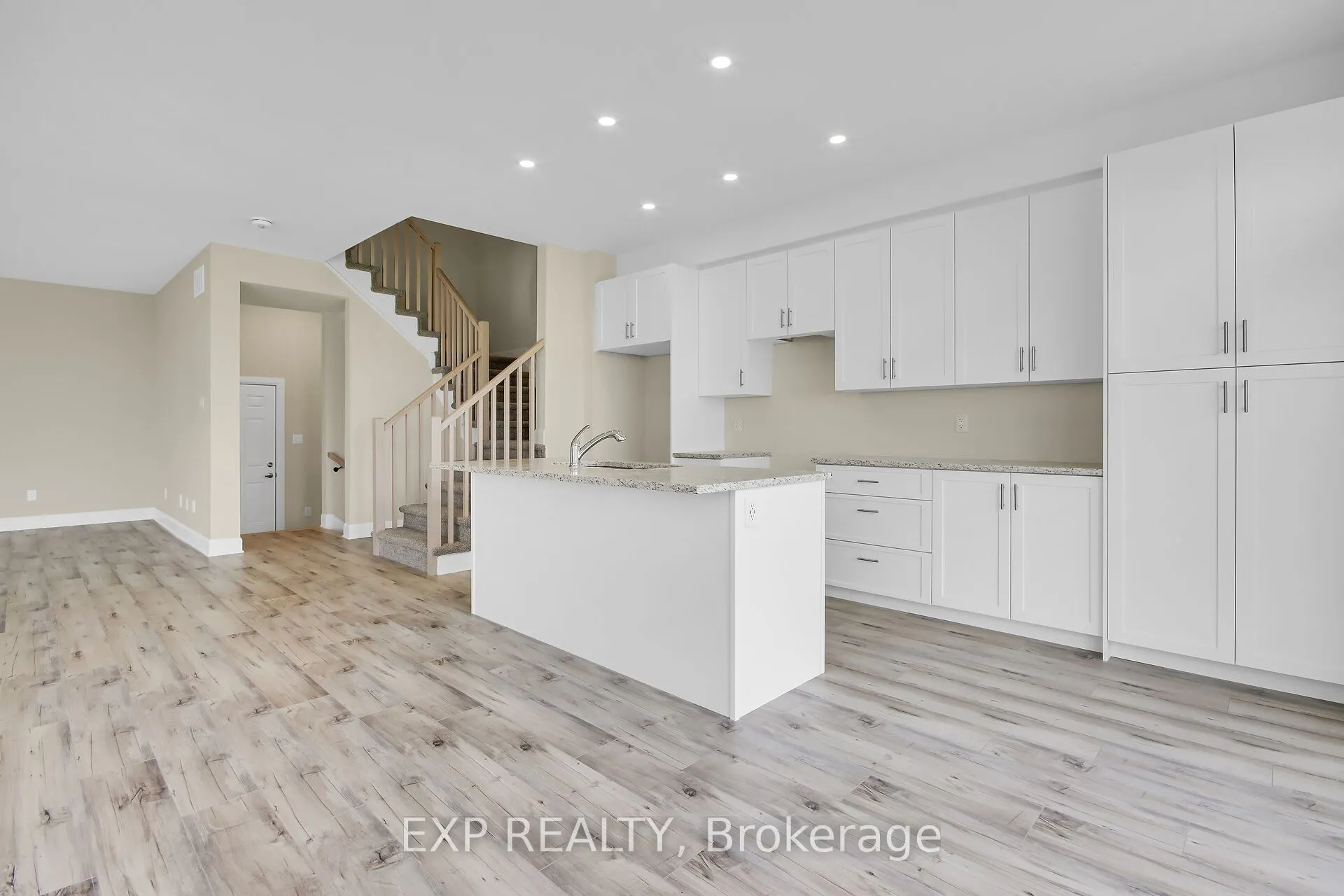 23 REYNOLDS Avenue