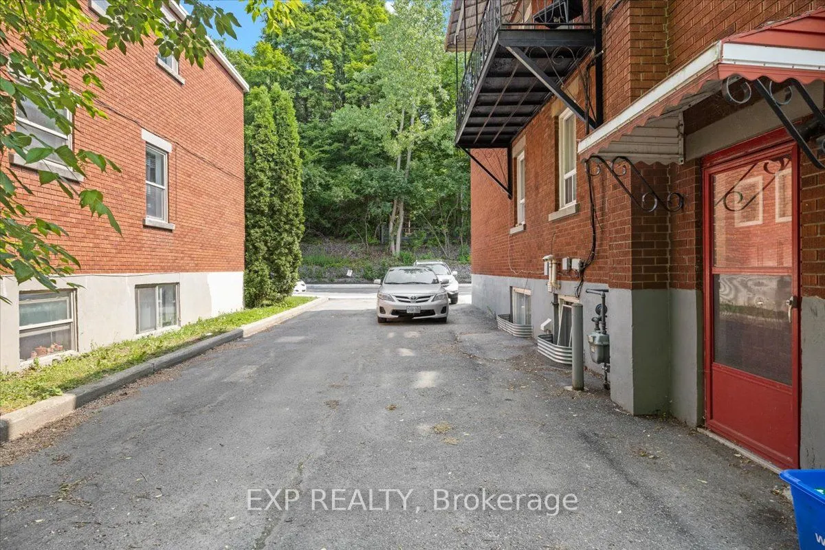 124 Lebrun Street