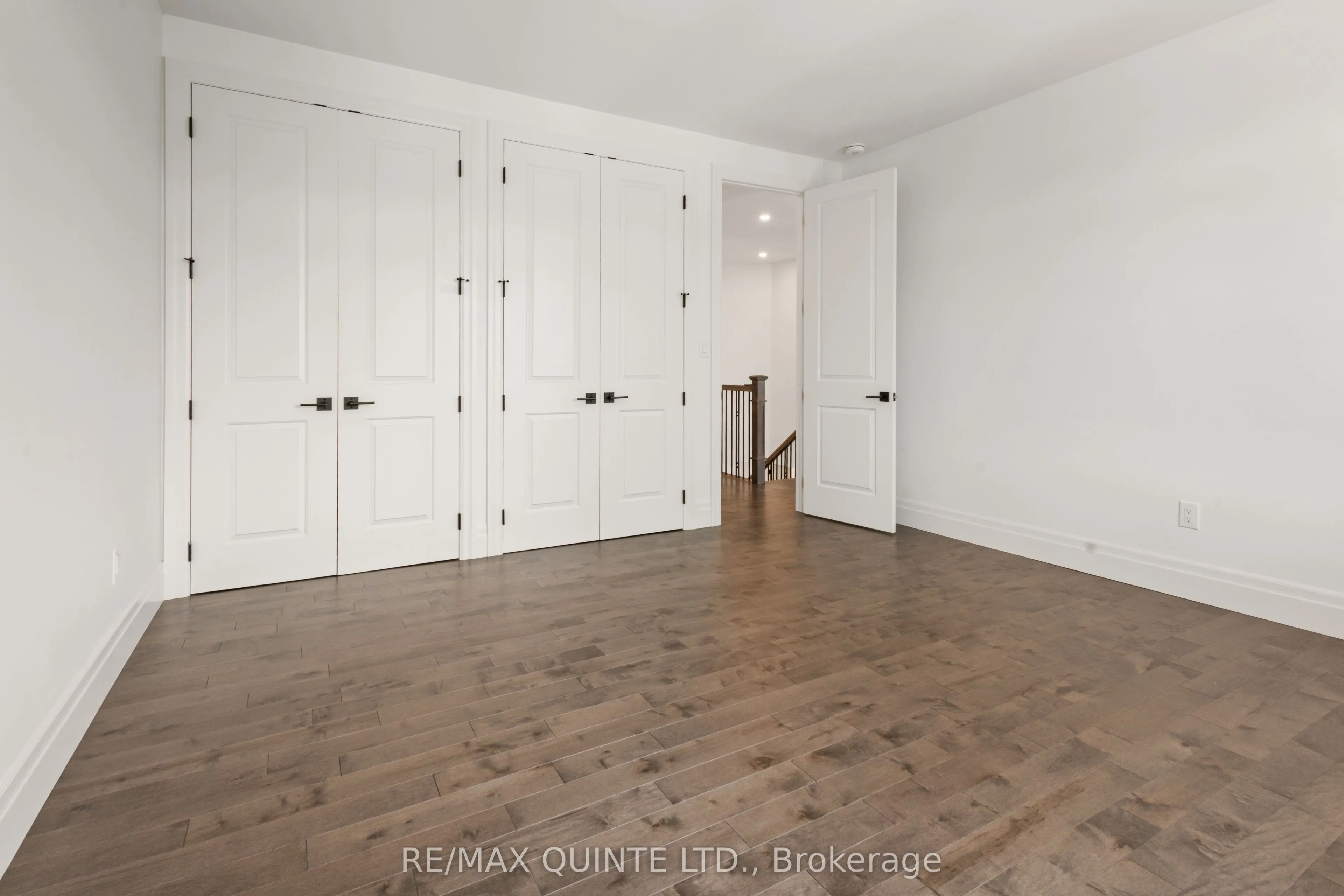 125 Villeneuve Drive