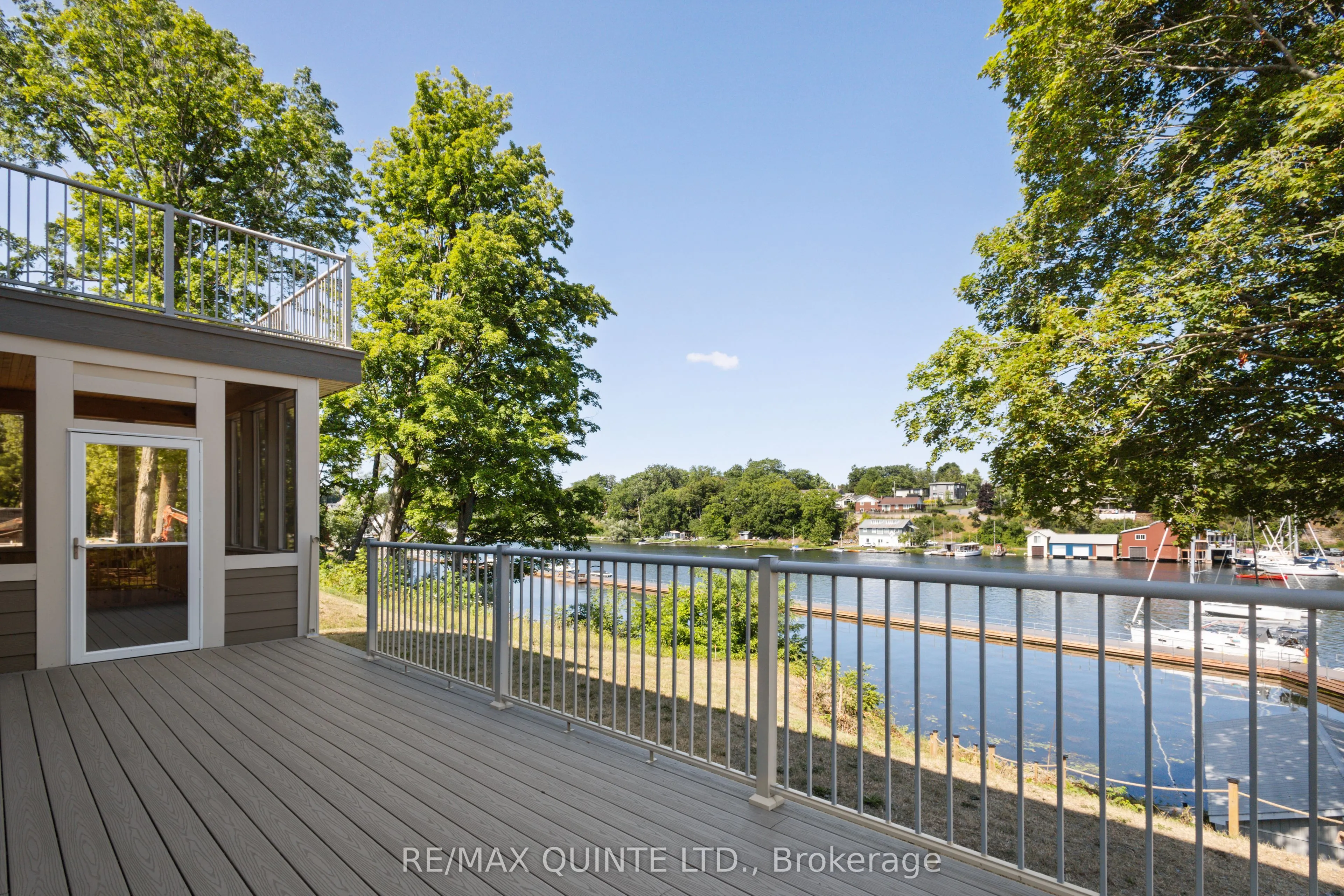 125 Villeneuve Drive