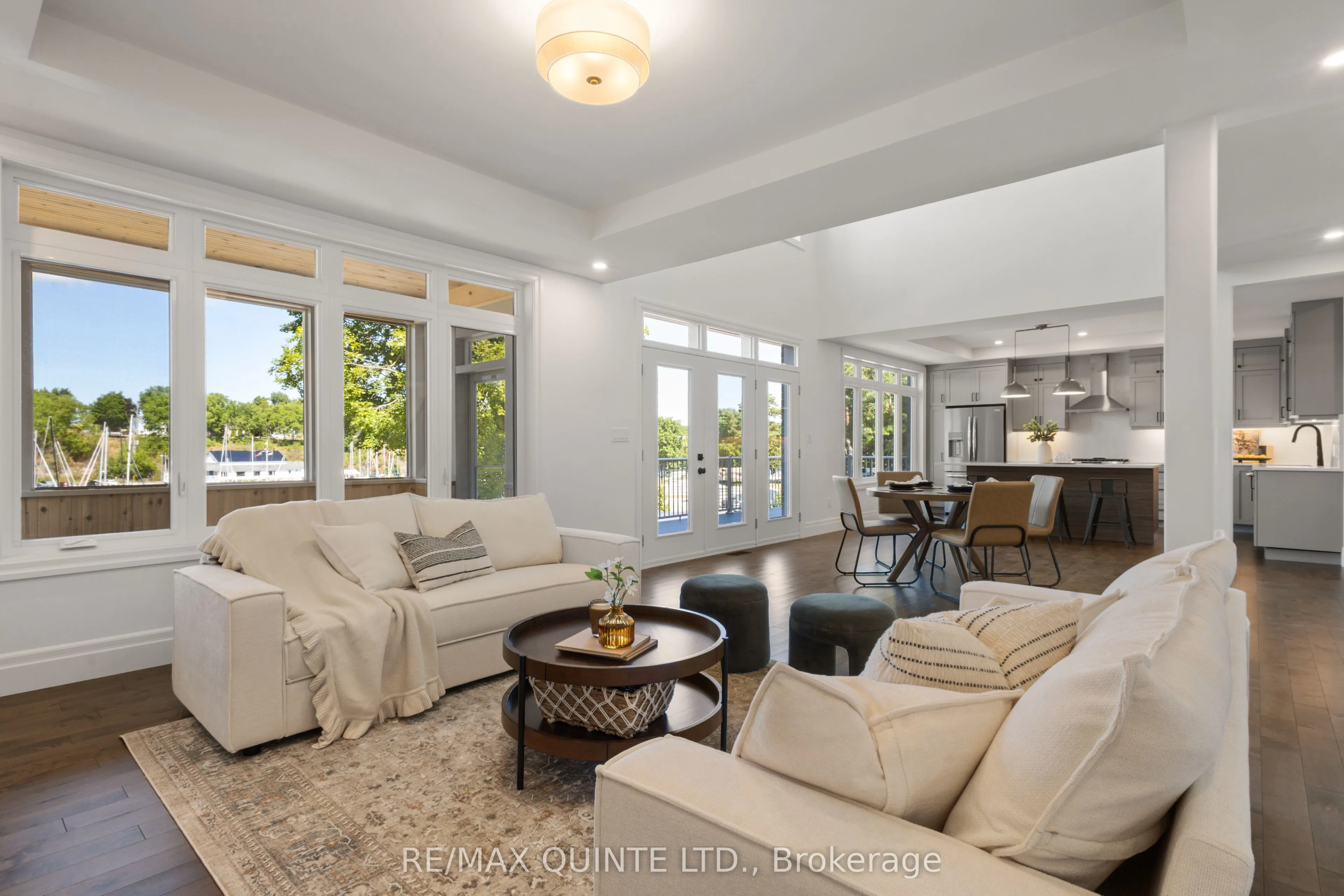 125 Villeneuve Drive
