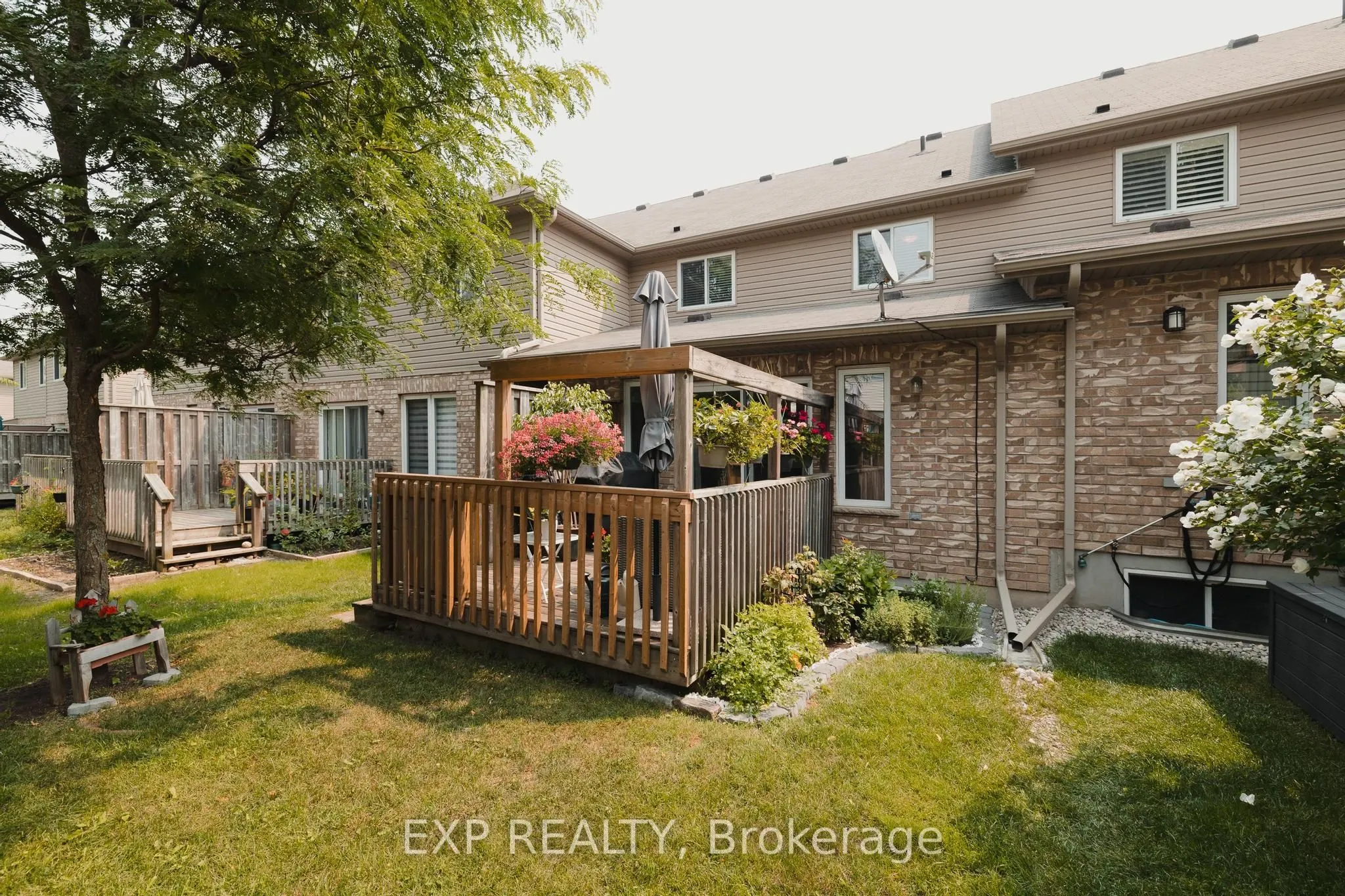 555 Chablis Drive, #11