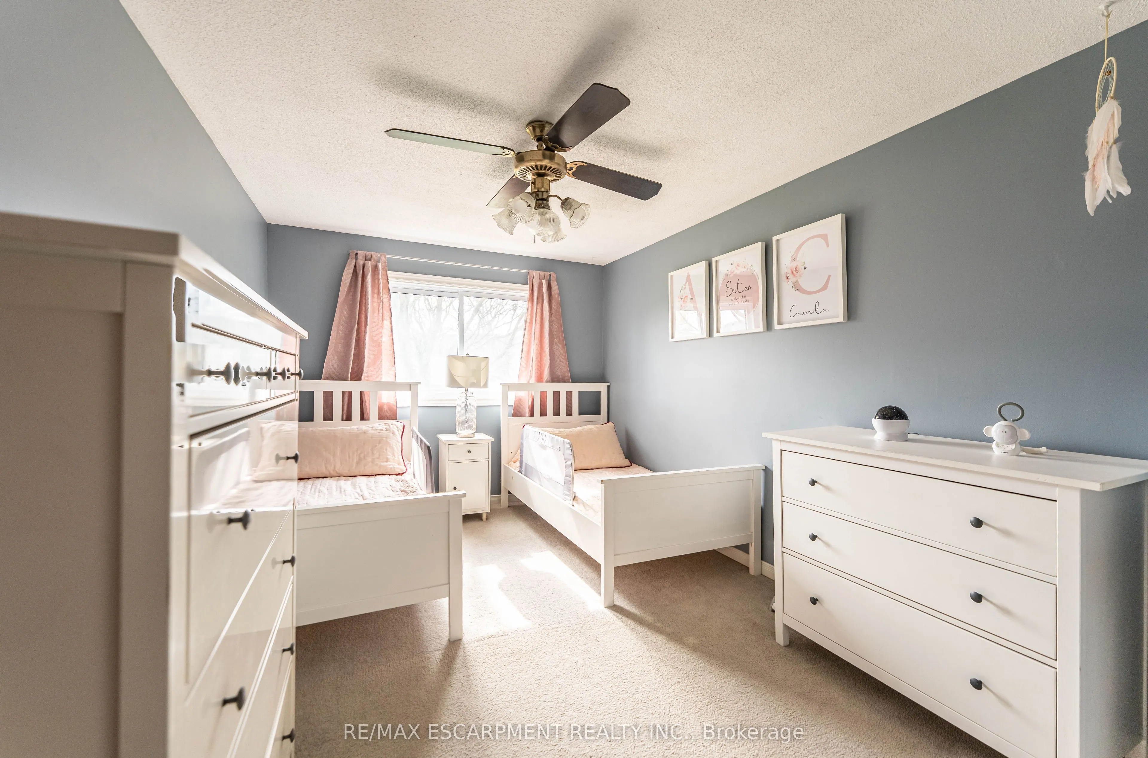 1 Royalwood Court, #55