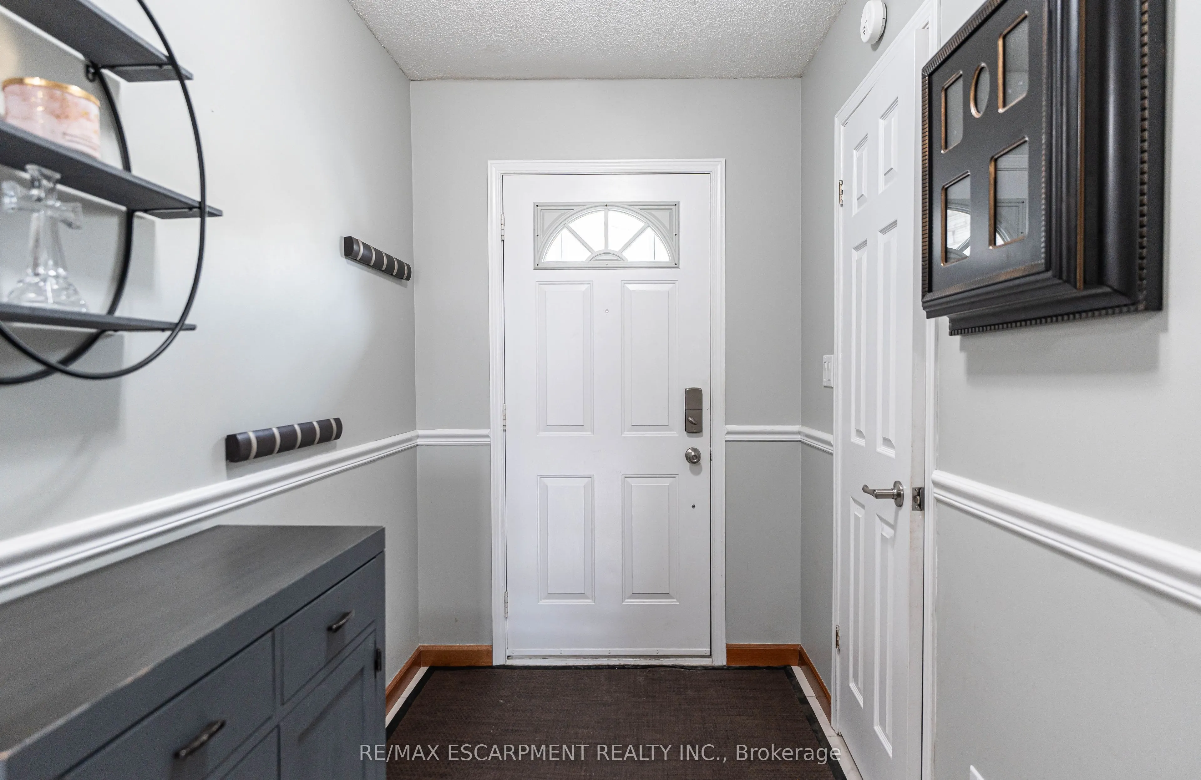 1 Royalwood Court, #55