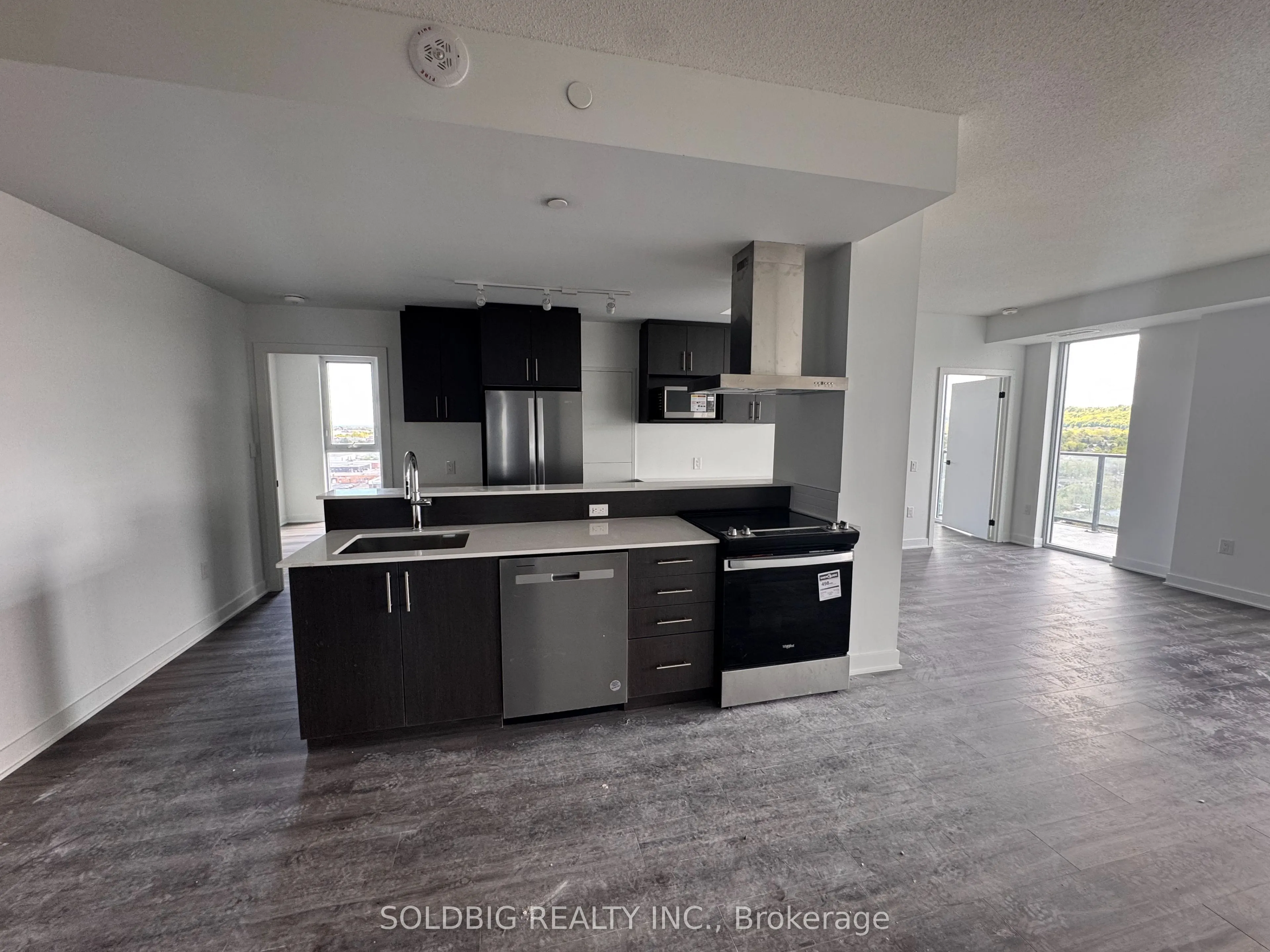 2872 Barton Street E, #917