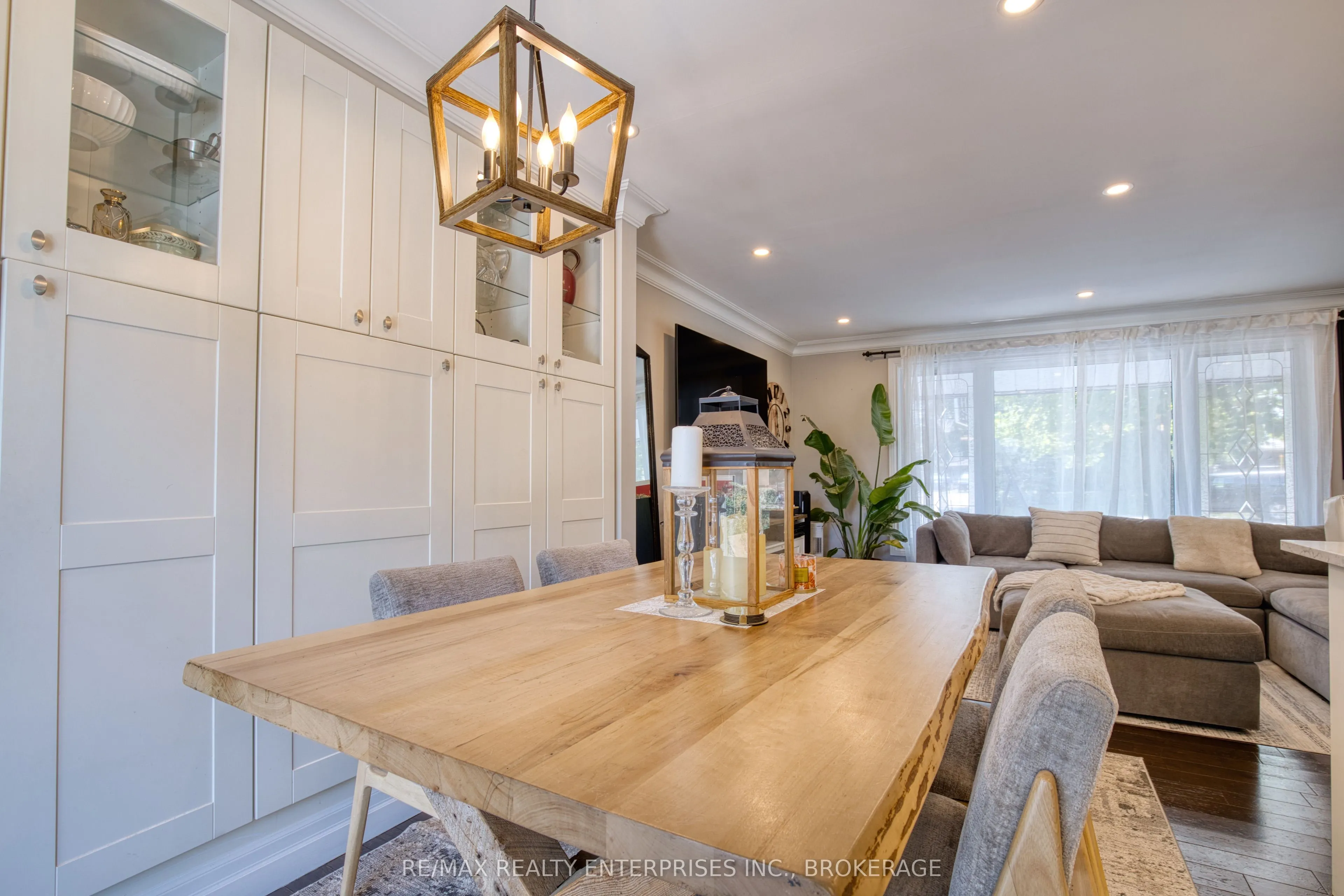20 Karen Crescent