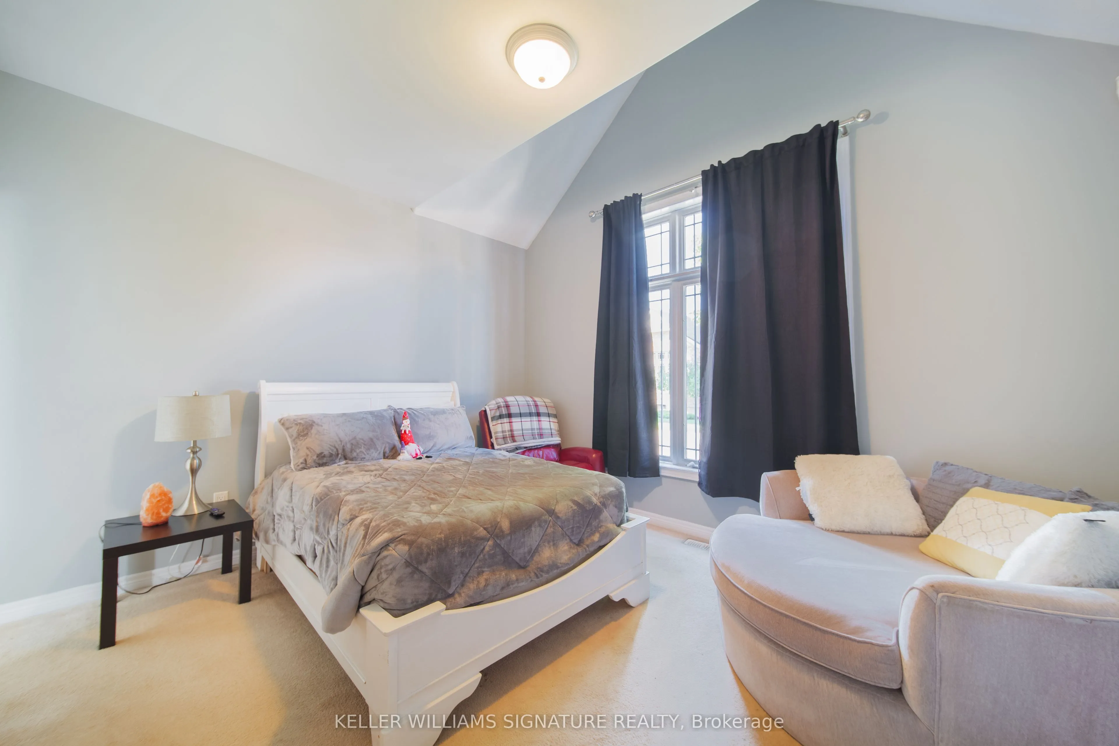 31 Book Road, #17