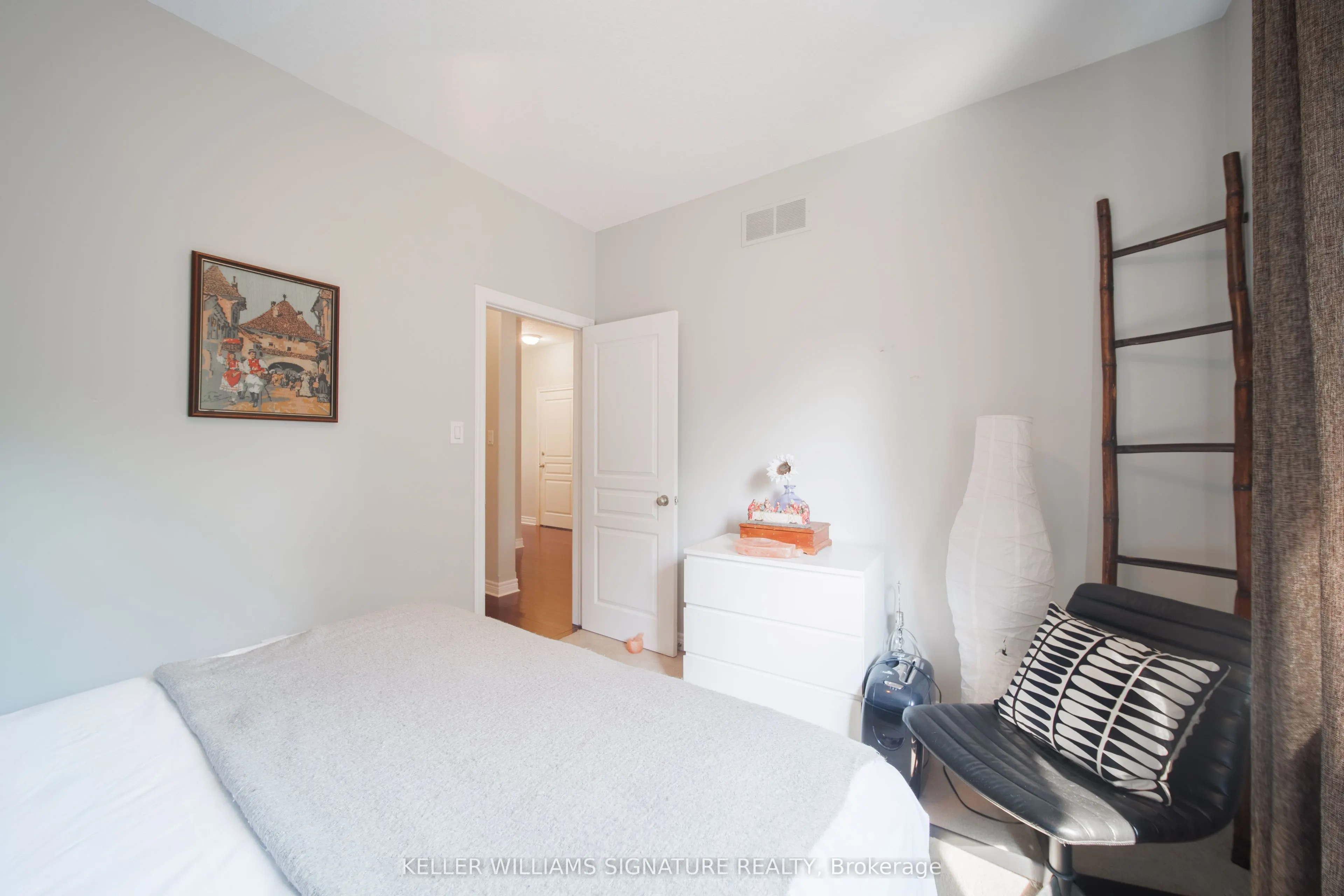 31 Book Road, #17