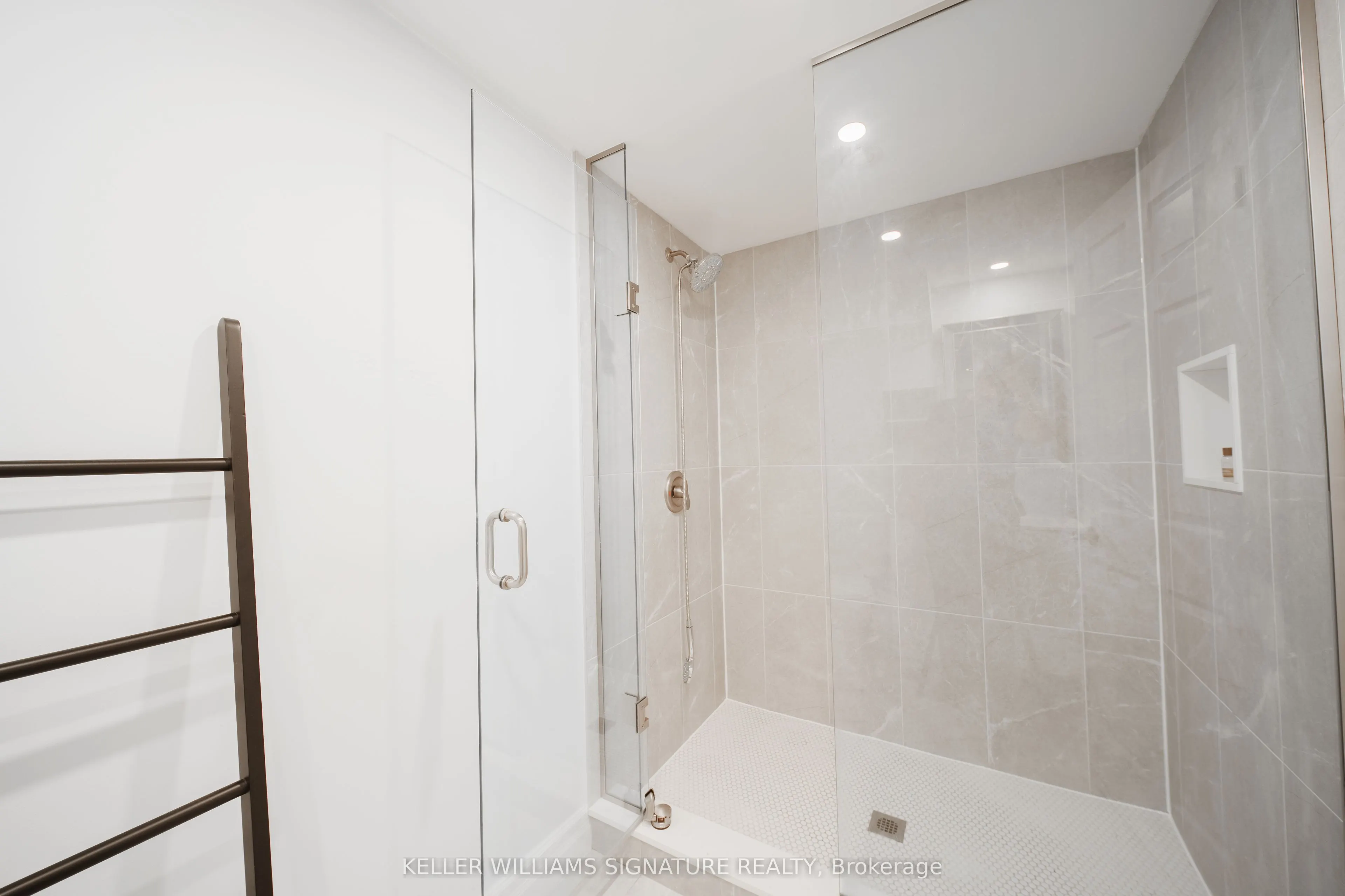 31 Book Road, #17