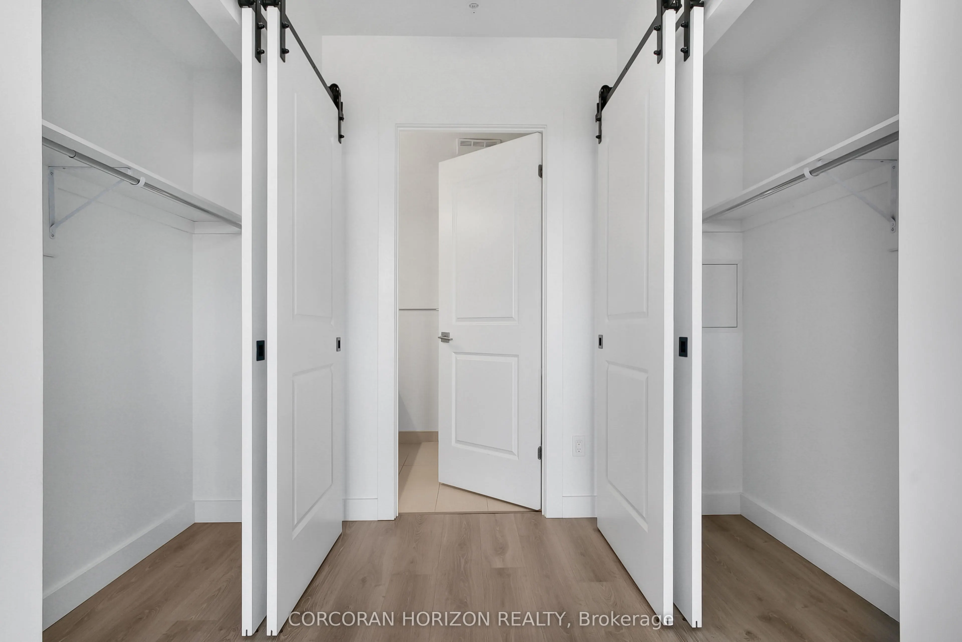 15 Glebe Street, #710