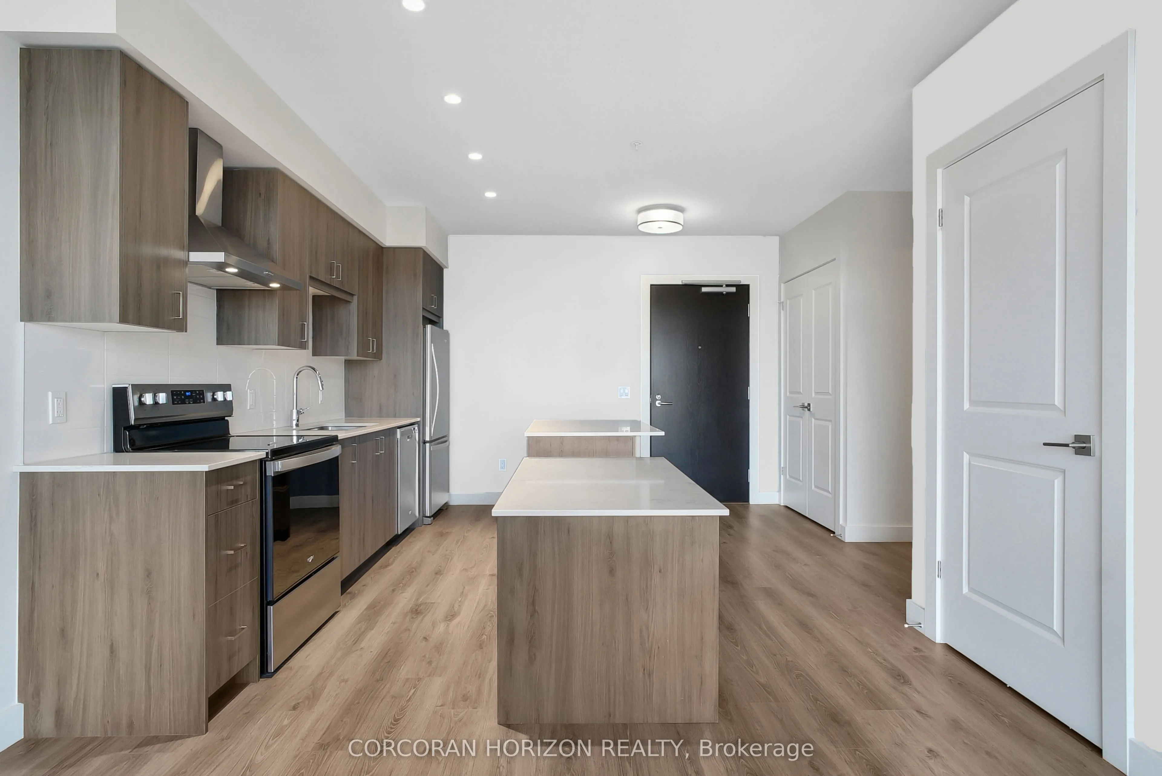 15 Glebe Street, #710
