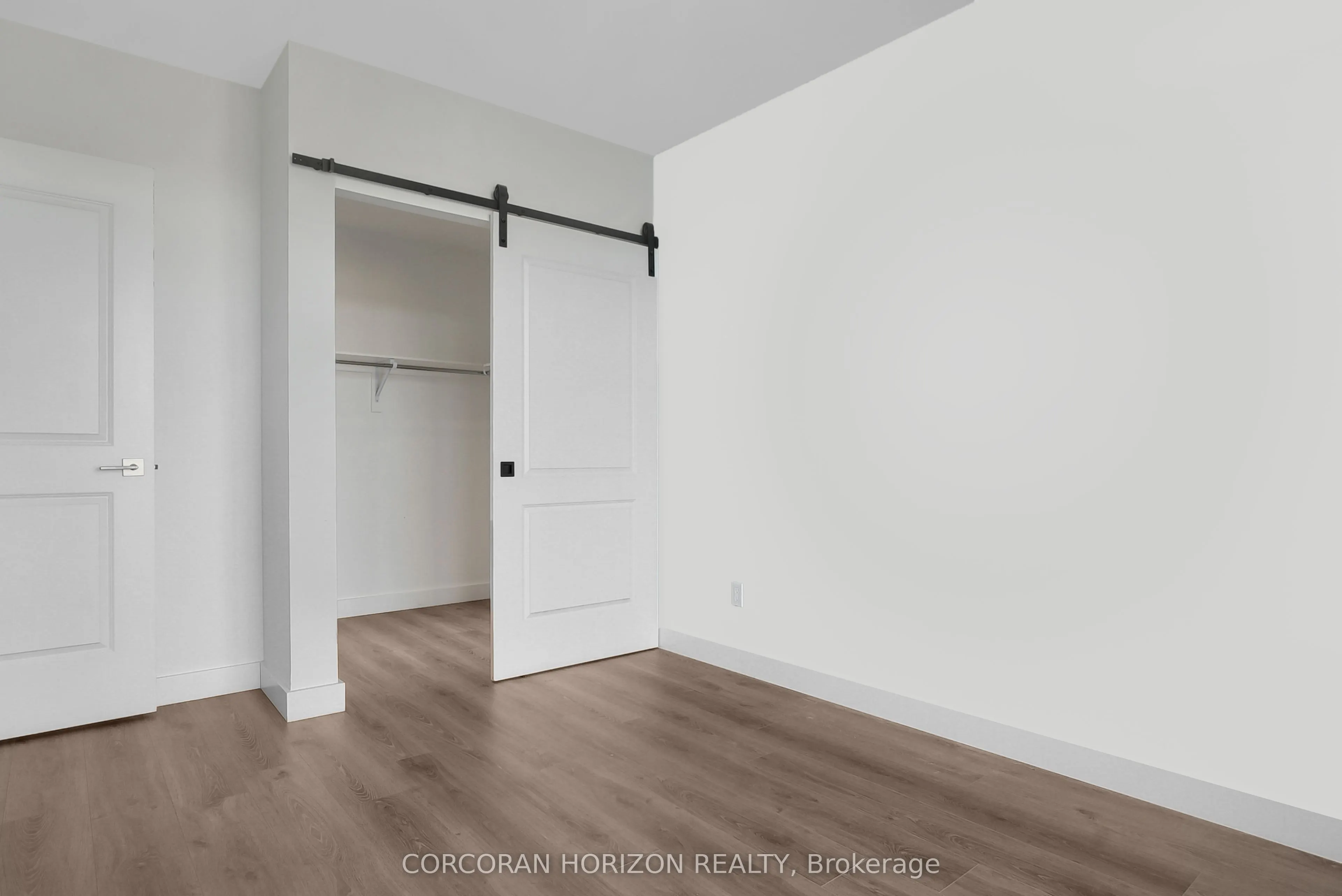 15 Glebe Street, #710