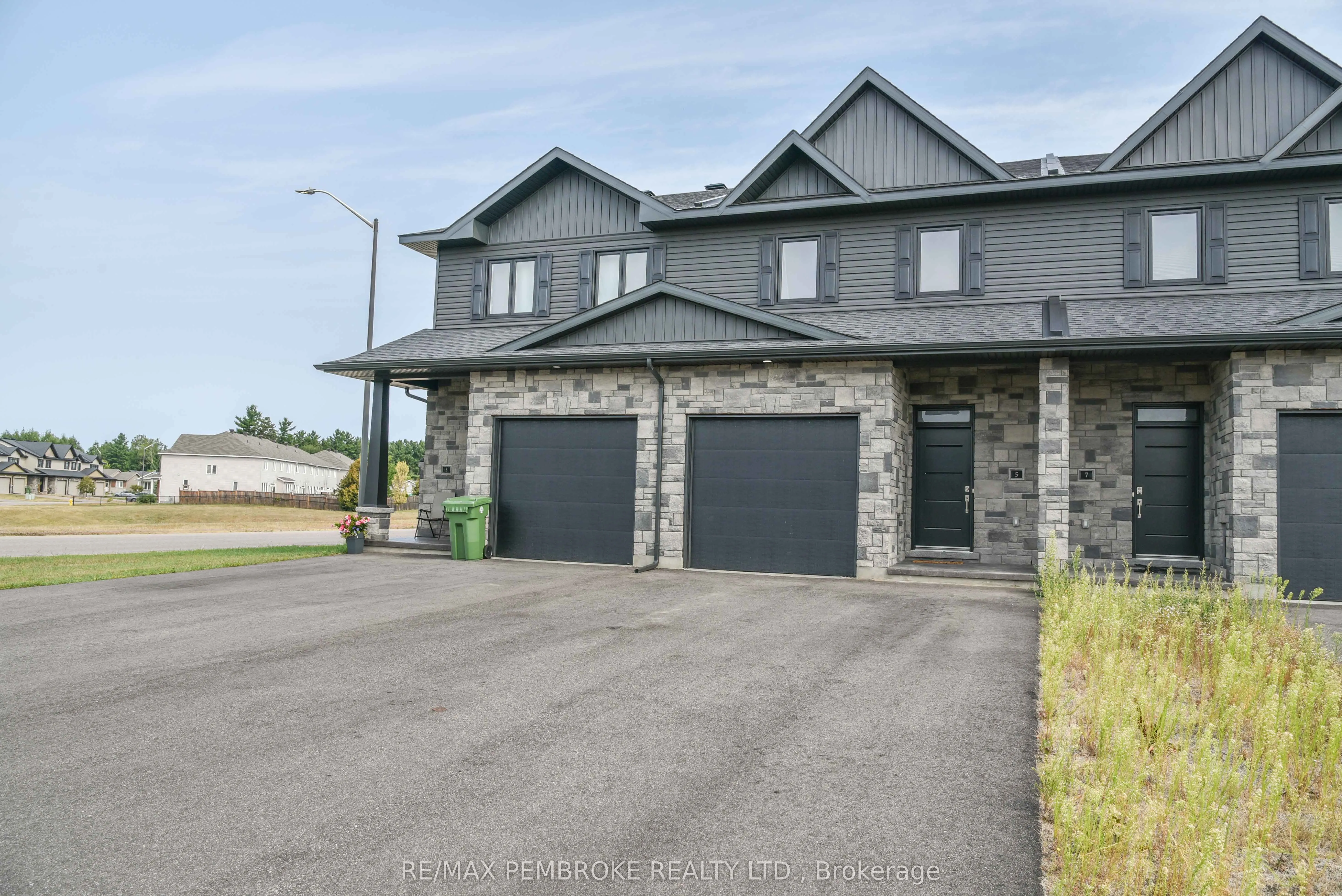 5 Chad Street