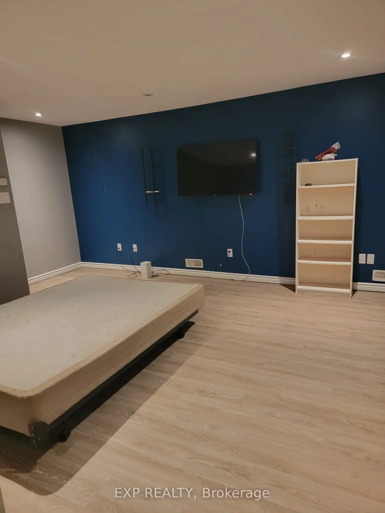 180 Marksam Road, #43