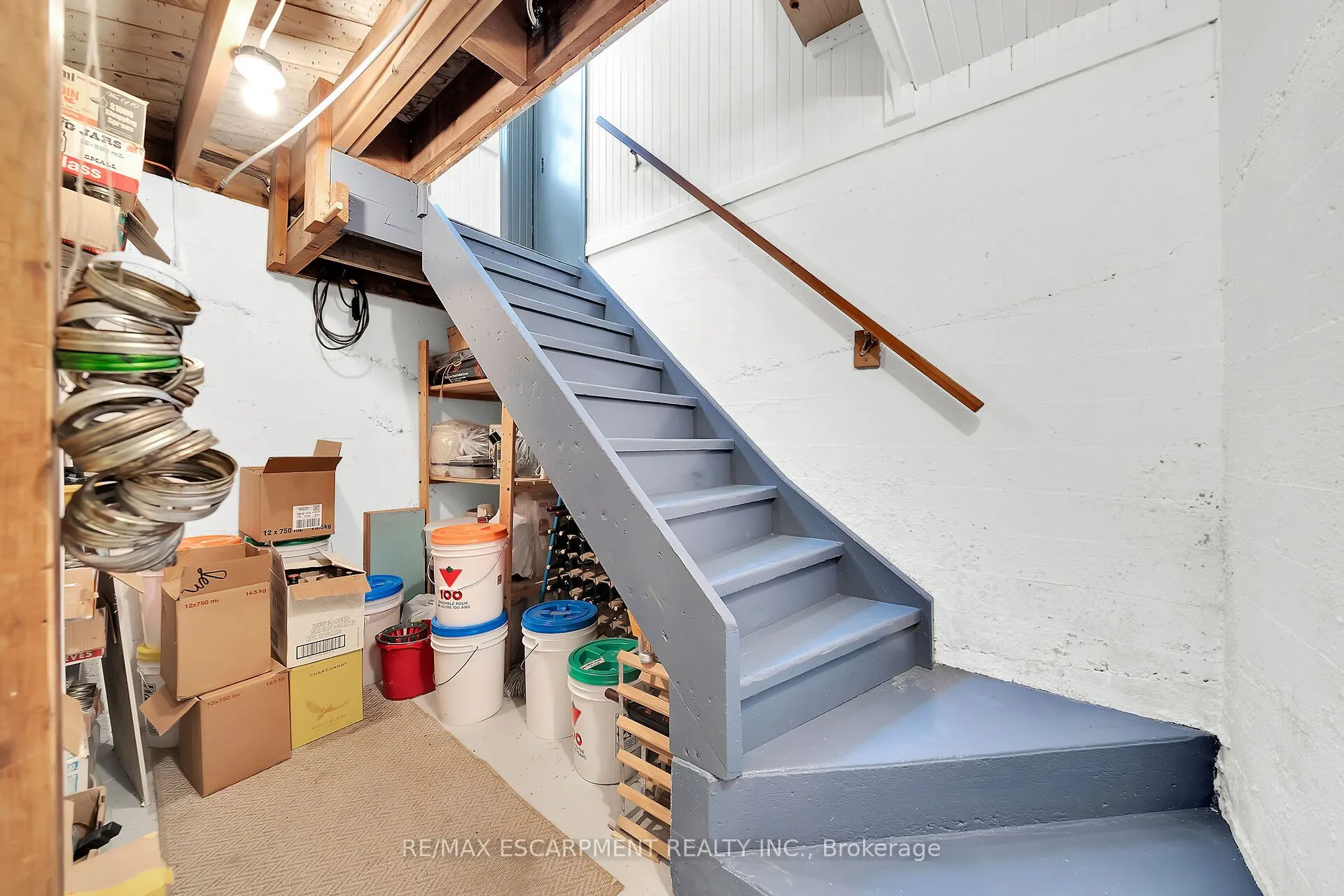 14 SIMCOE Boulevard