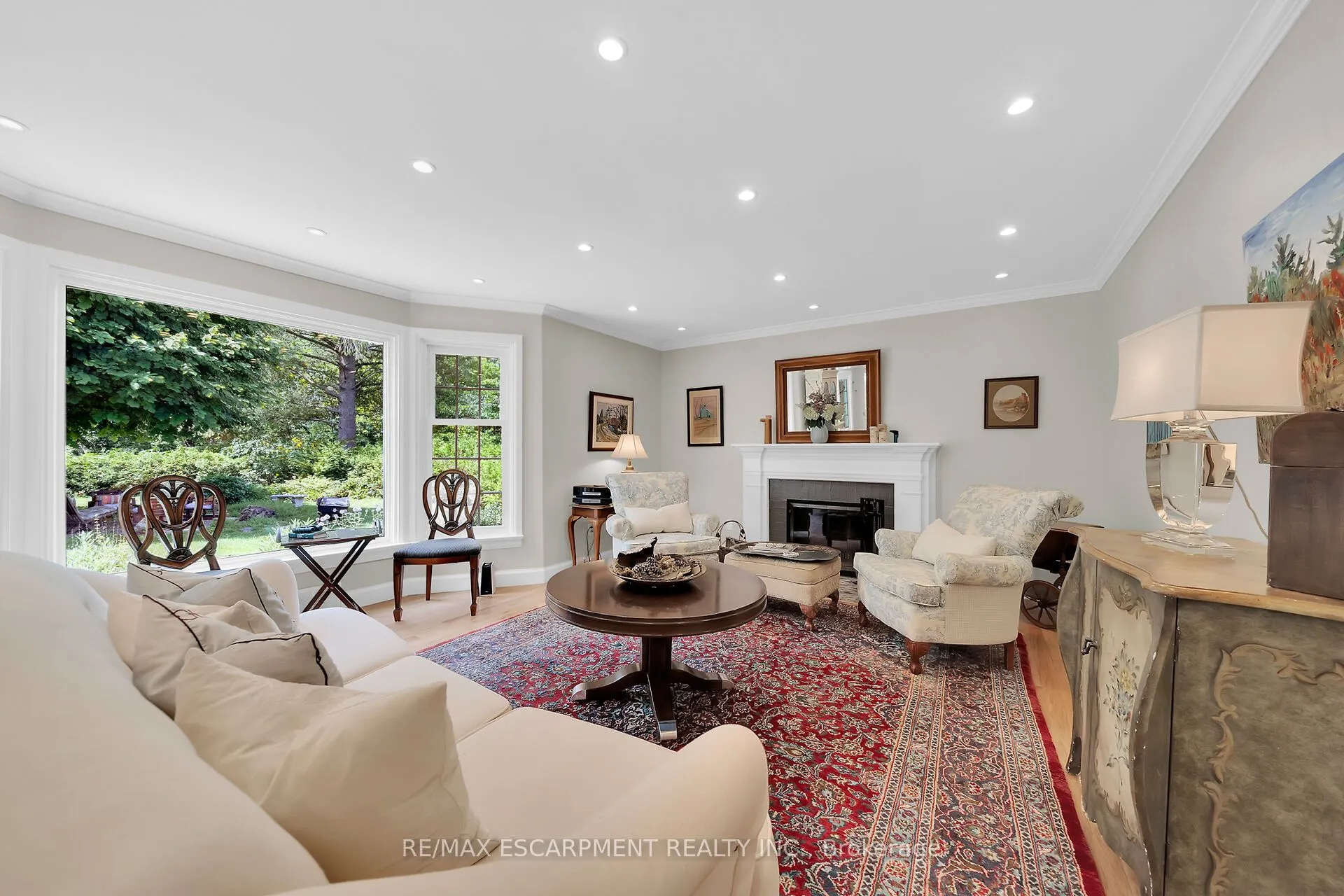14 SIMCOE Boulevard