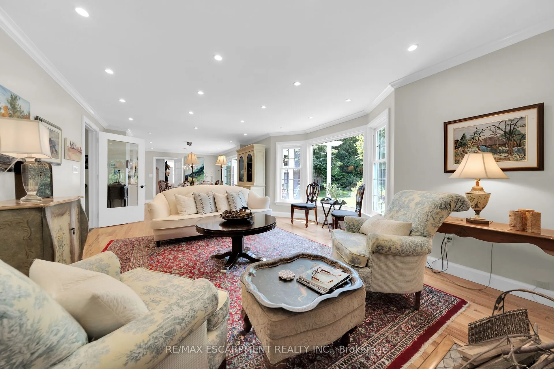 14 SIMCOE Boulevard