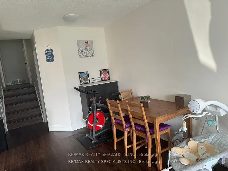 32 Canterbury Drive