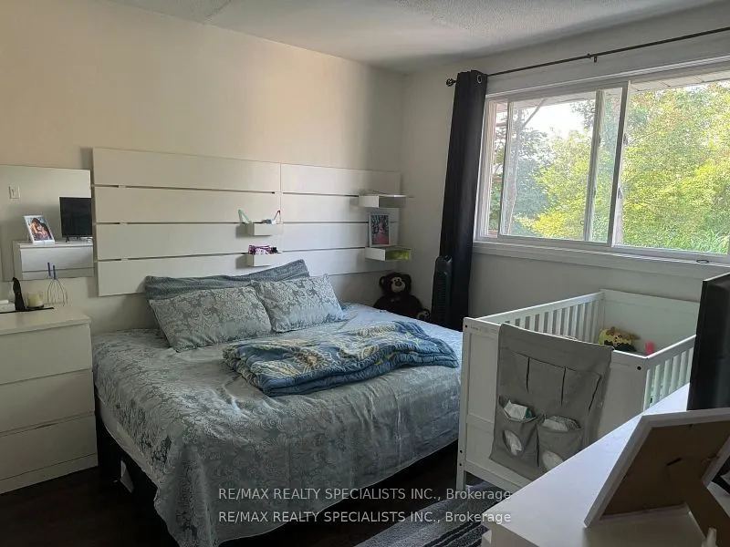 32 Canterbury Drive