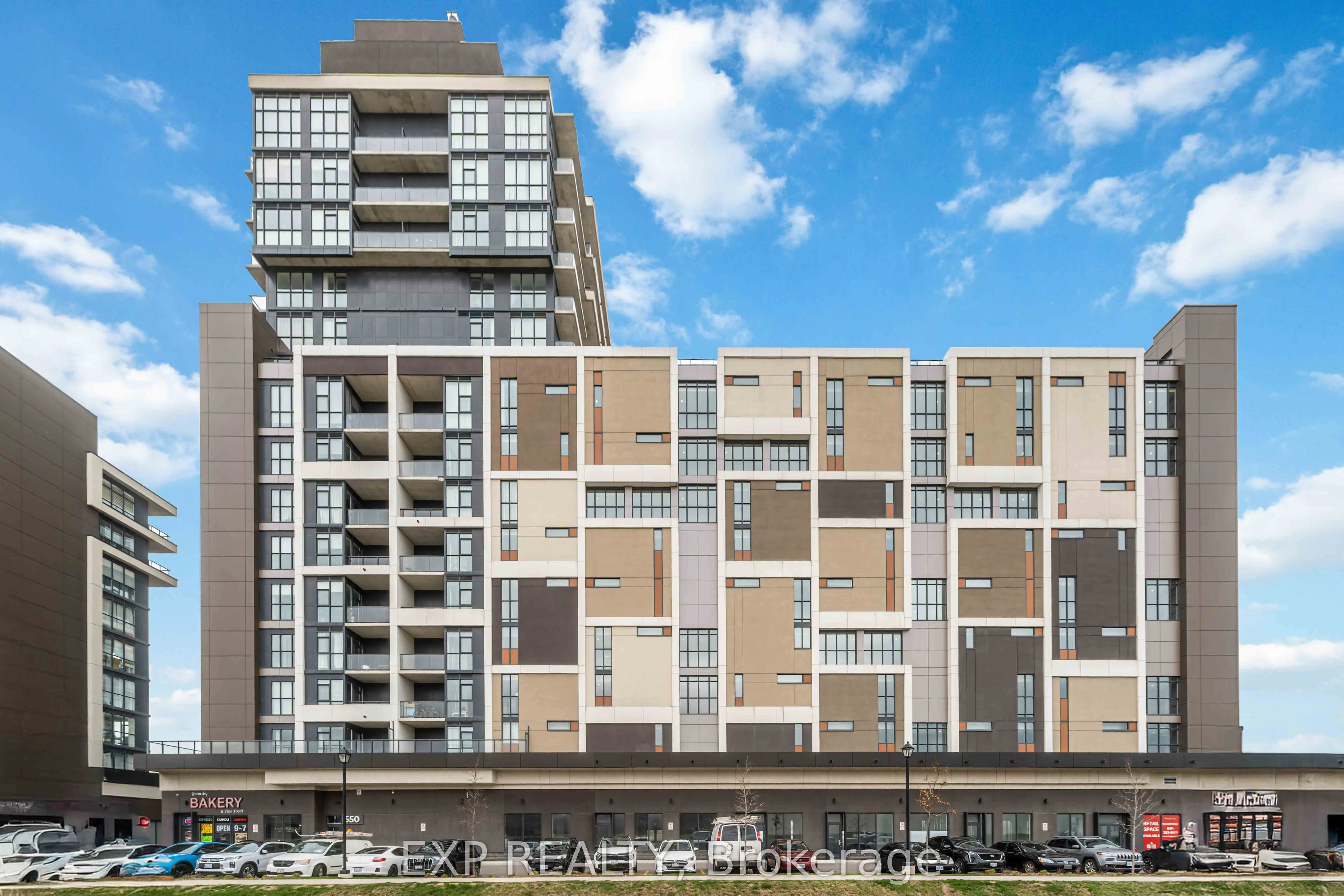 550 North Service Road, #1001