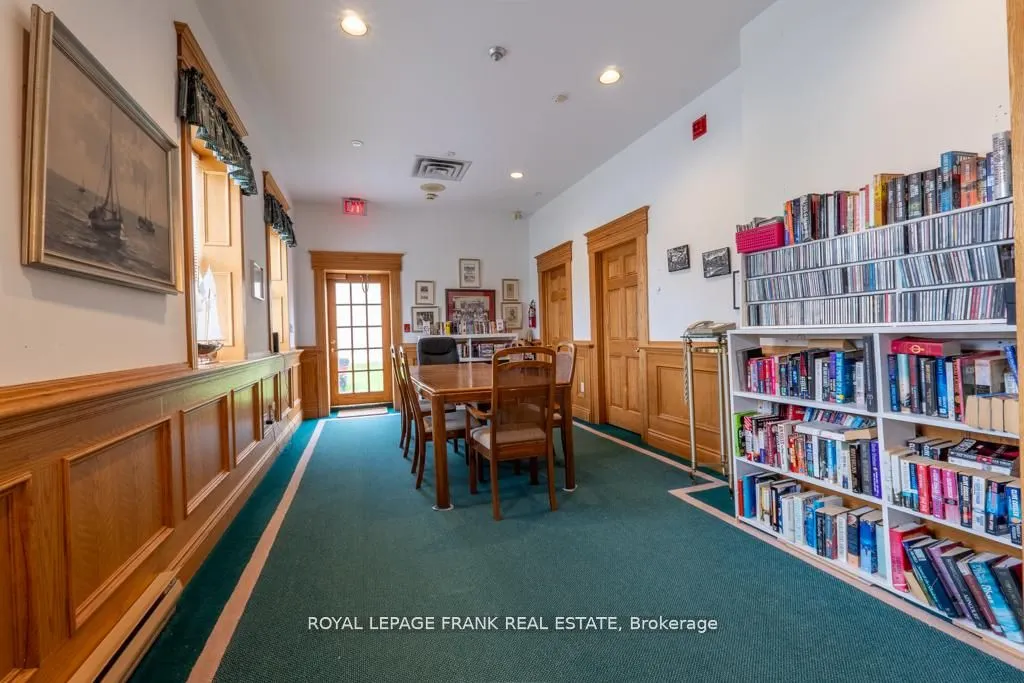 9 Eglington Street, #16