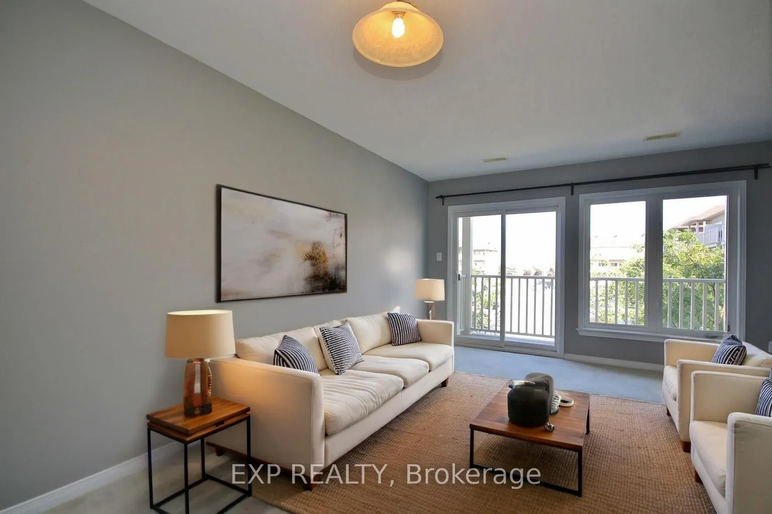 162 Urbancrest Private