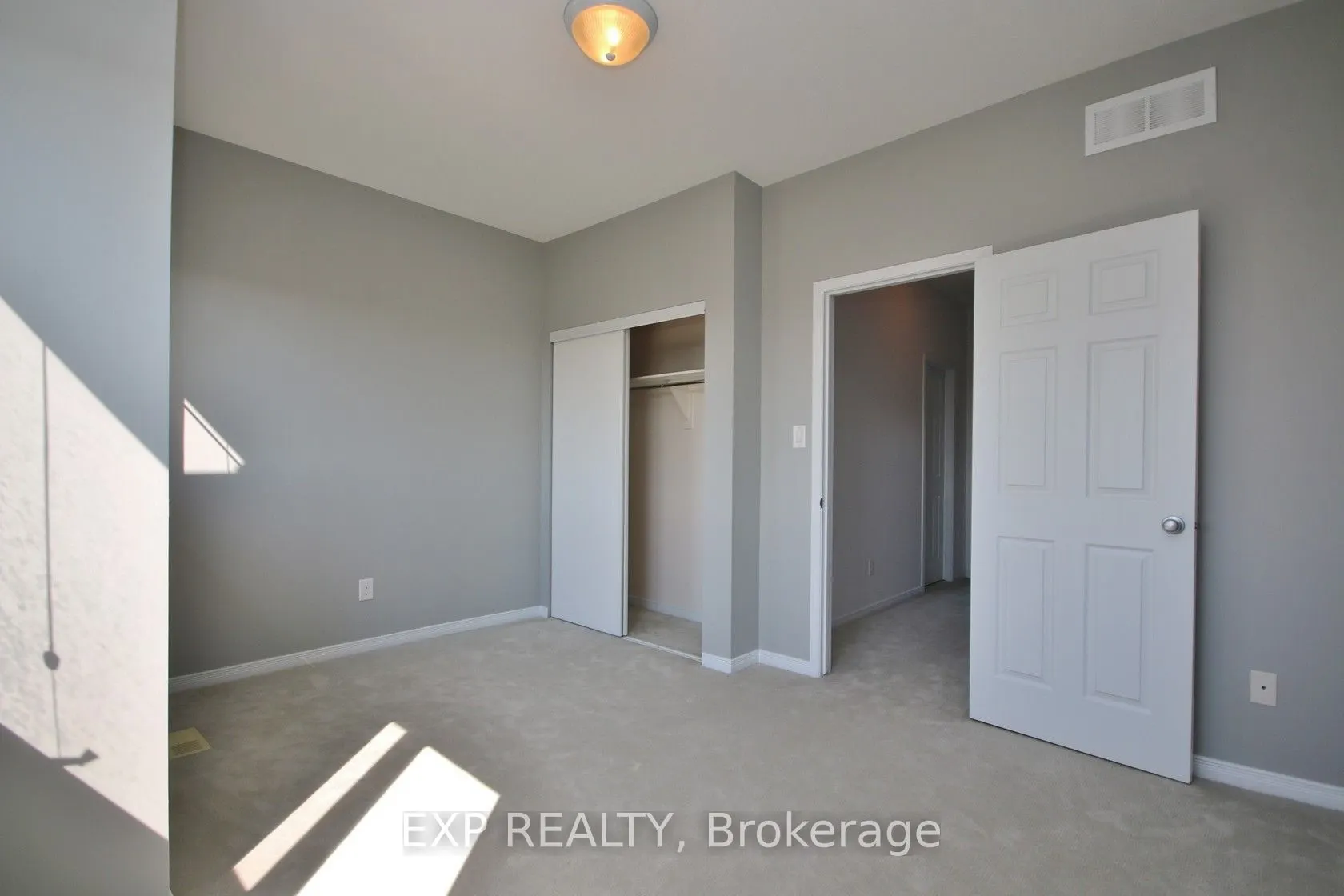 162 Urbancrest Private